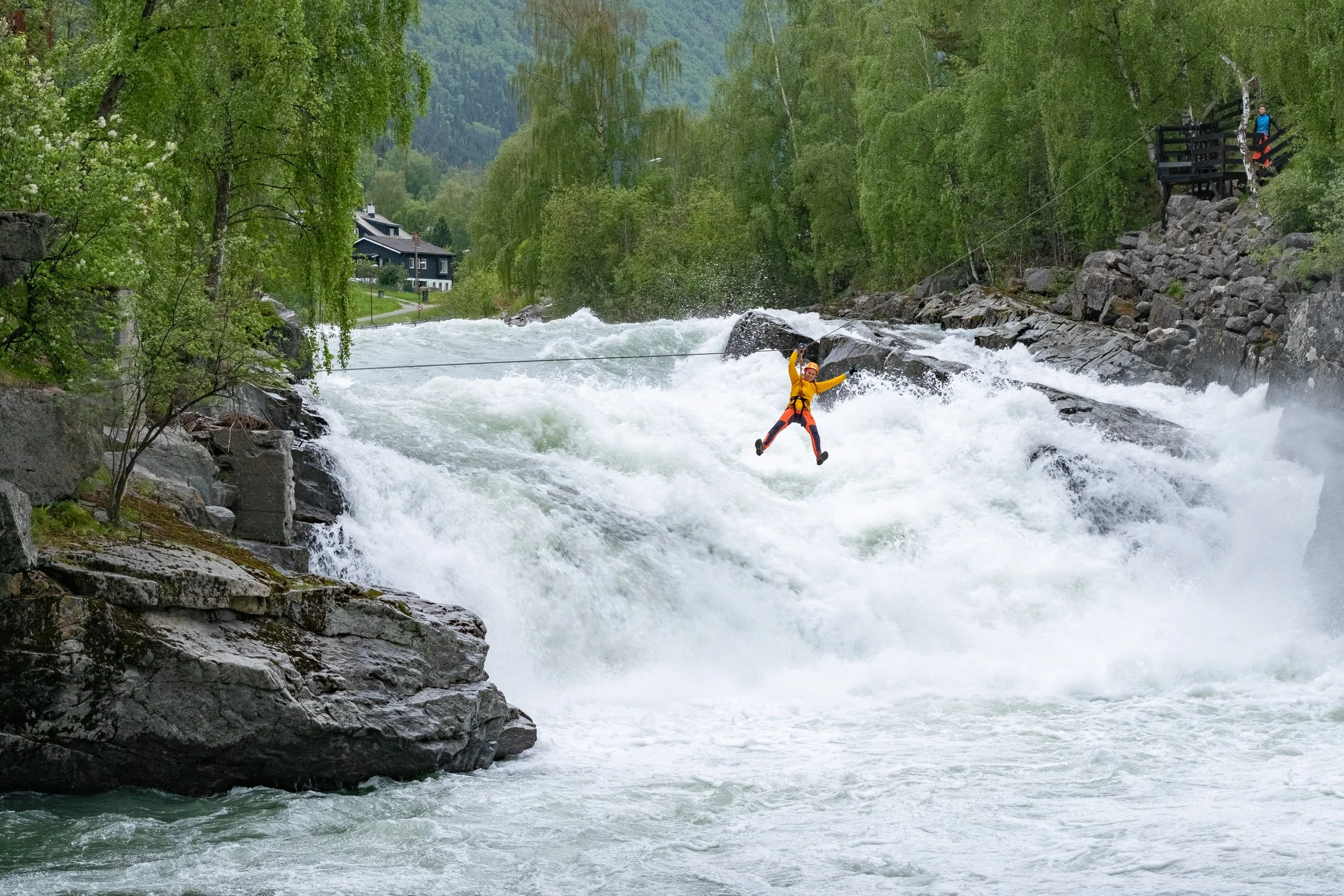 Lom - nasjonalparkbyen ved foten av Jotunheimen