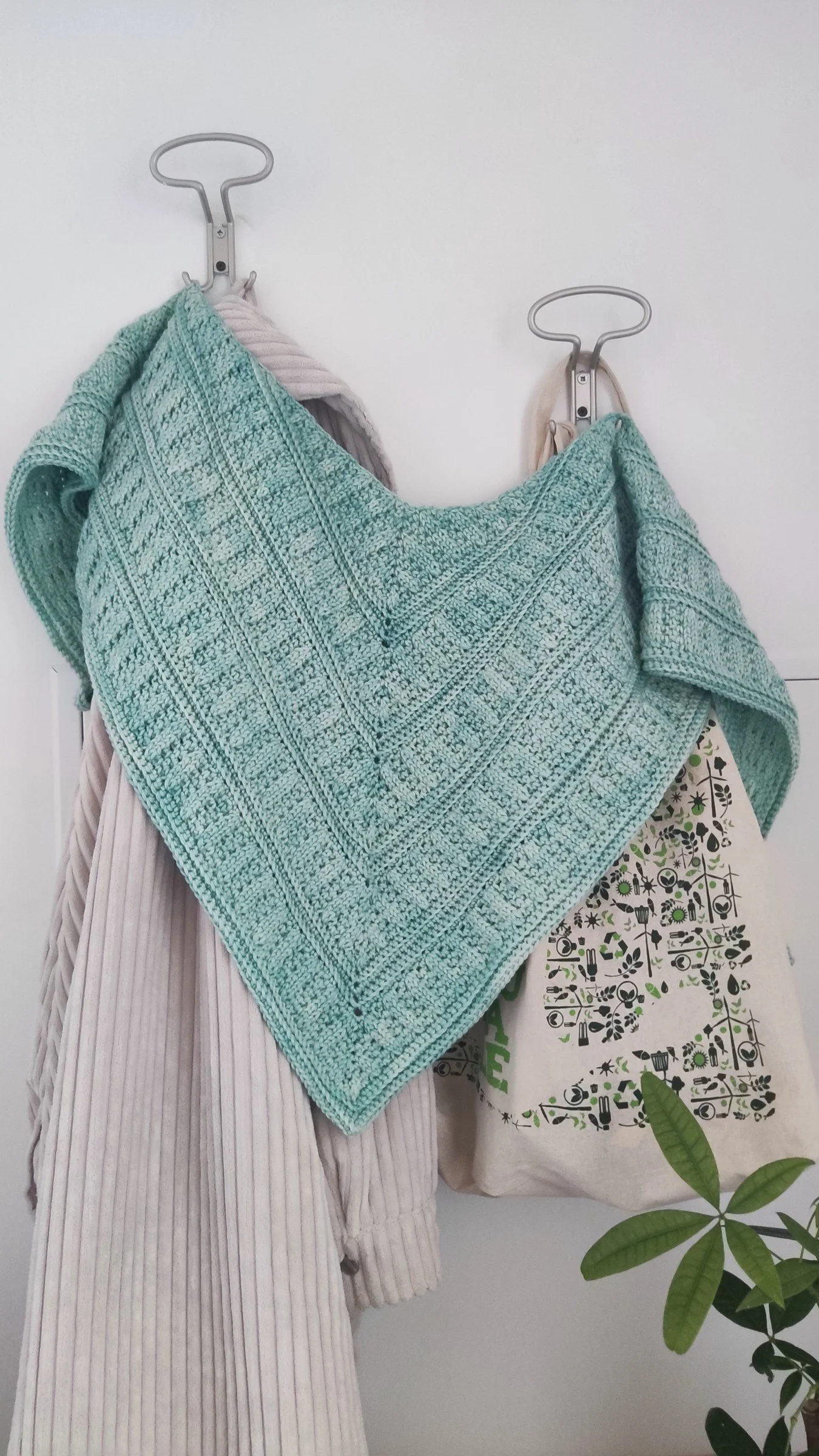 _blue-shawl-002ed.jpg