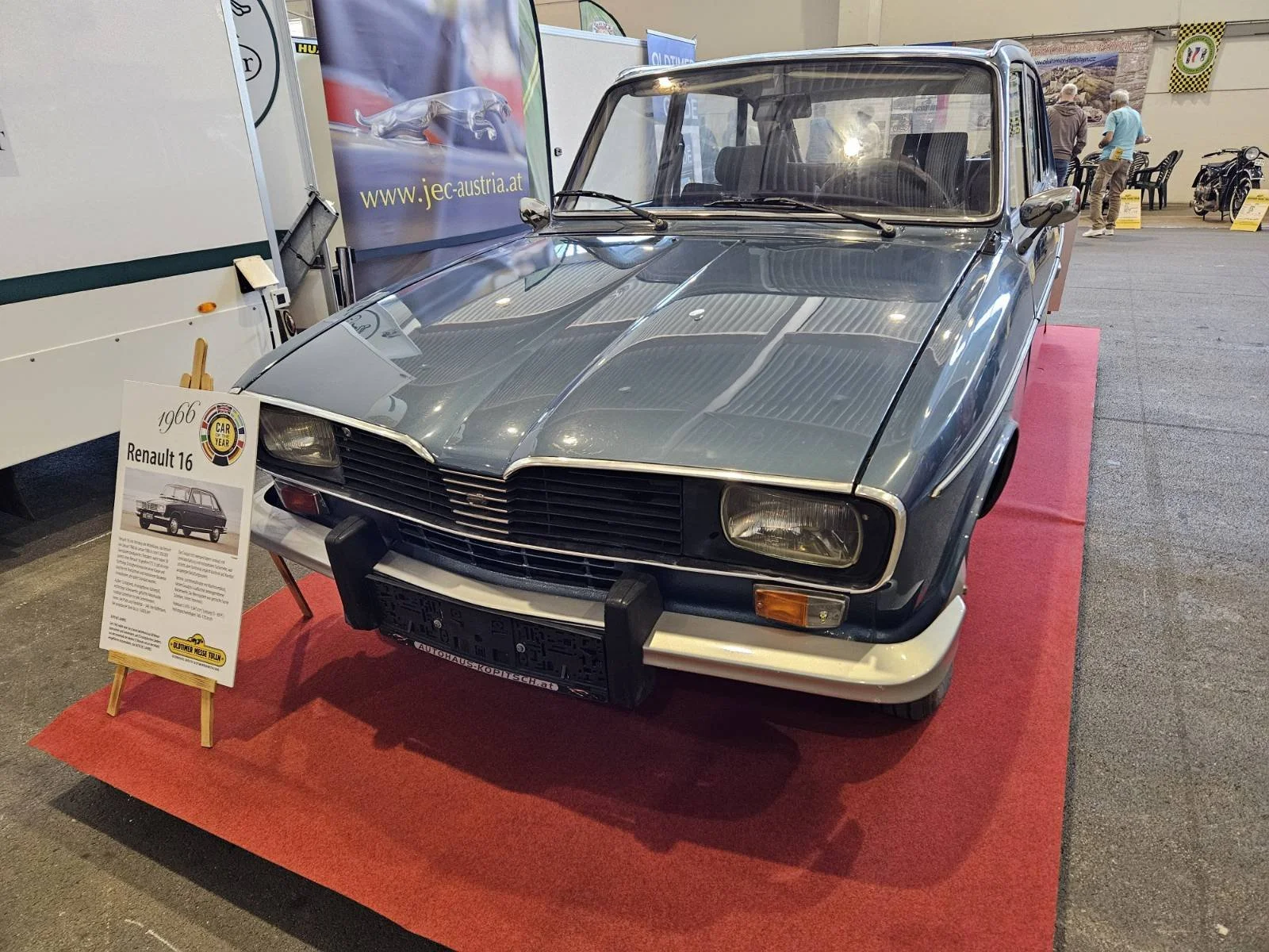 Renault 16