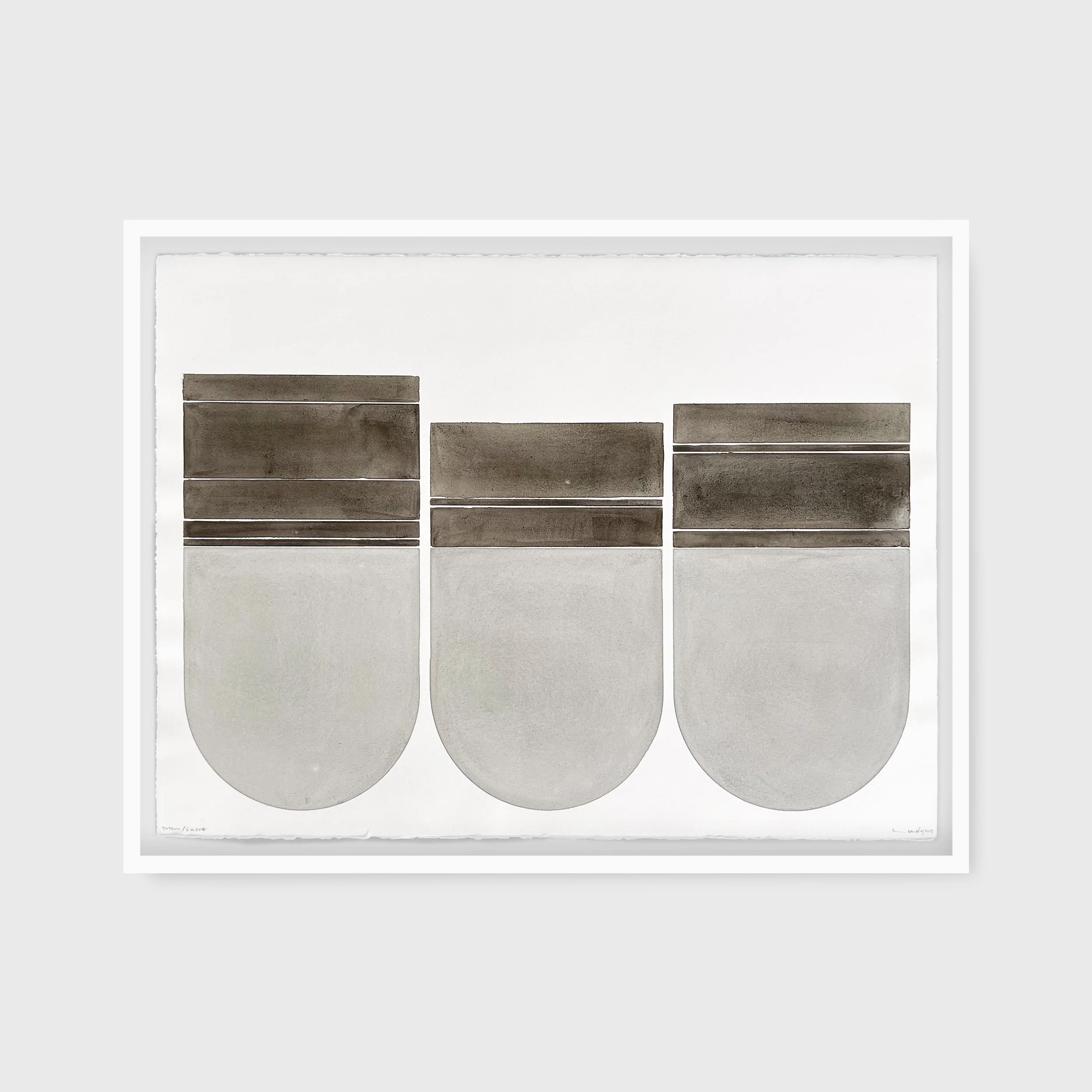 Totem Smoke, 570 x 760 mm