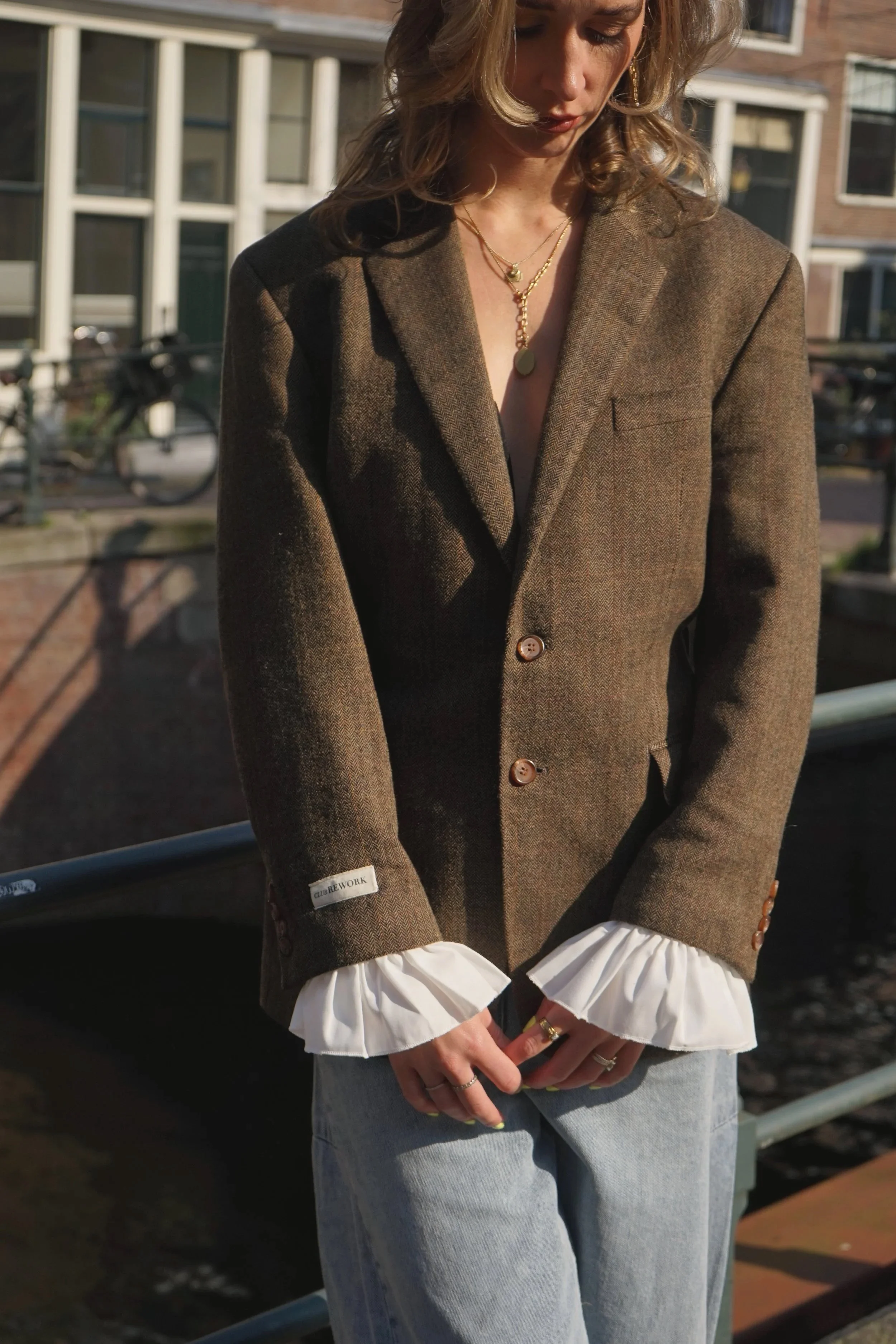 Ruffle Anna blazer - Brown