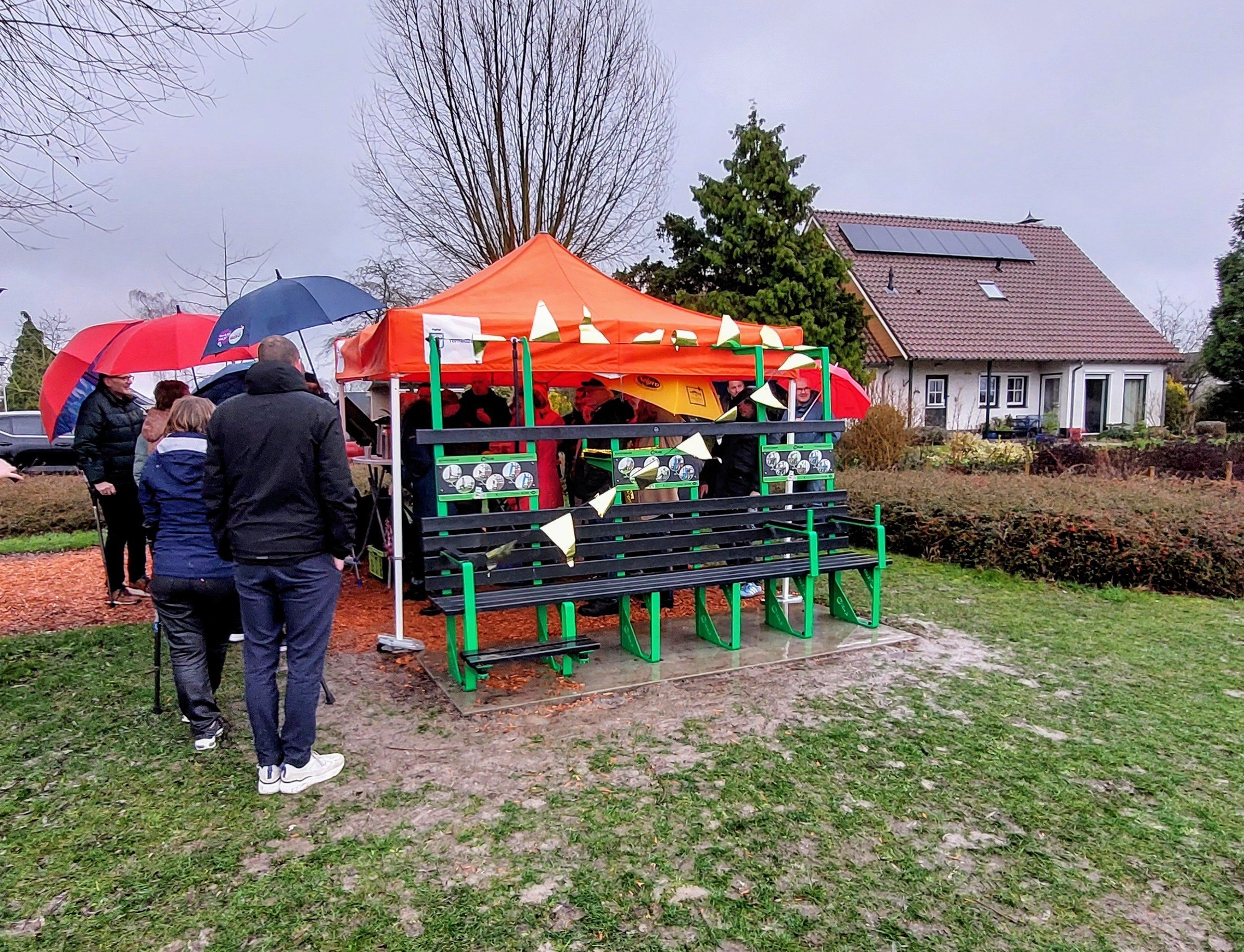 Beweegbank zoekt gebruikers….