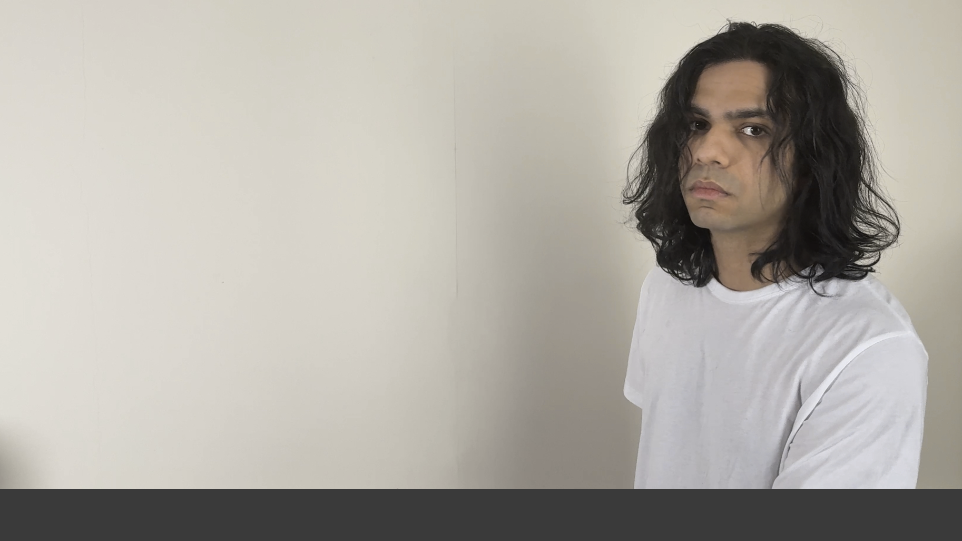 Headshot image 1920x1080 .png