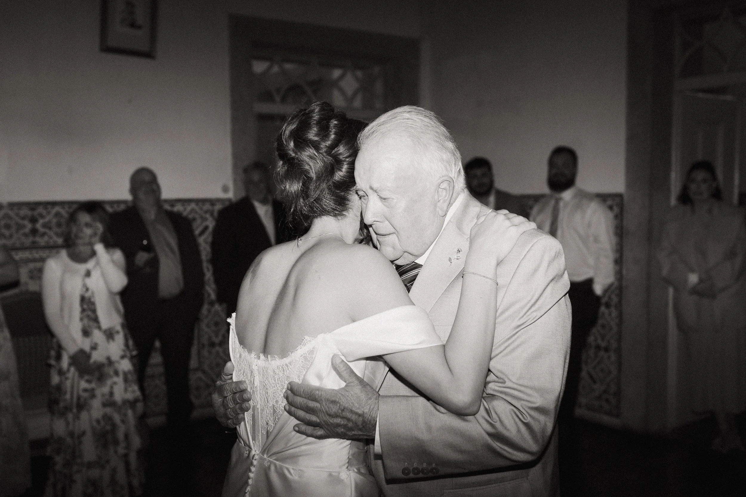 Wedding Timeline Tips from a Wedding Content Creator: 10 Ways to Make Your Wedding Day Flow Seamlessly