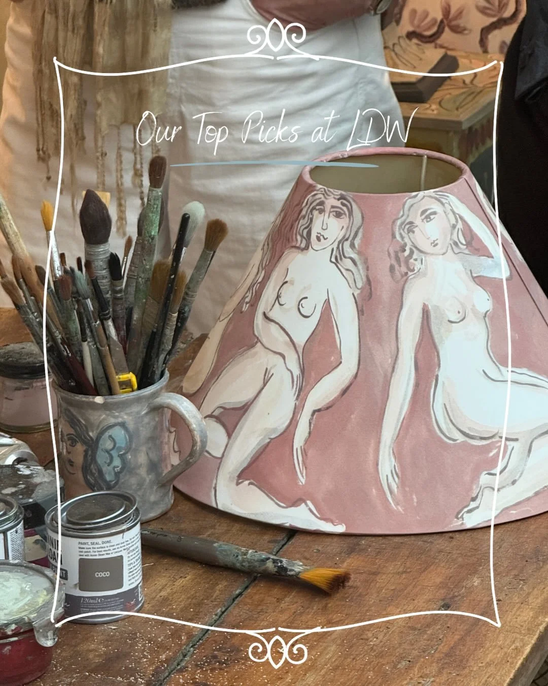 Our top picks at London Design Week @designcentrech &hellip; so far! 
⏩️ Swipe for more! 
1. The autumnal palette of this little corner in the @bloomsburyrevisited stand is me all over 
2. Admittedly, coral isn&rsquo;t a colour I&rsquo;d usually go f