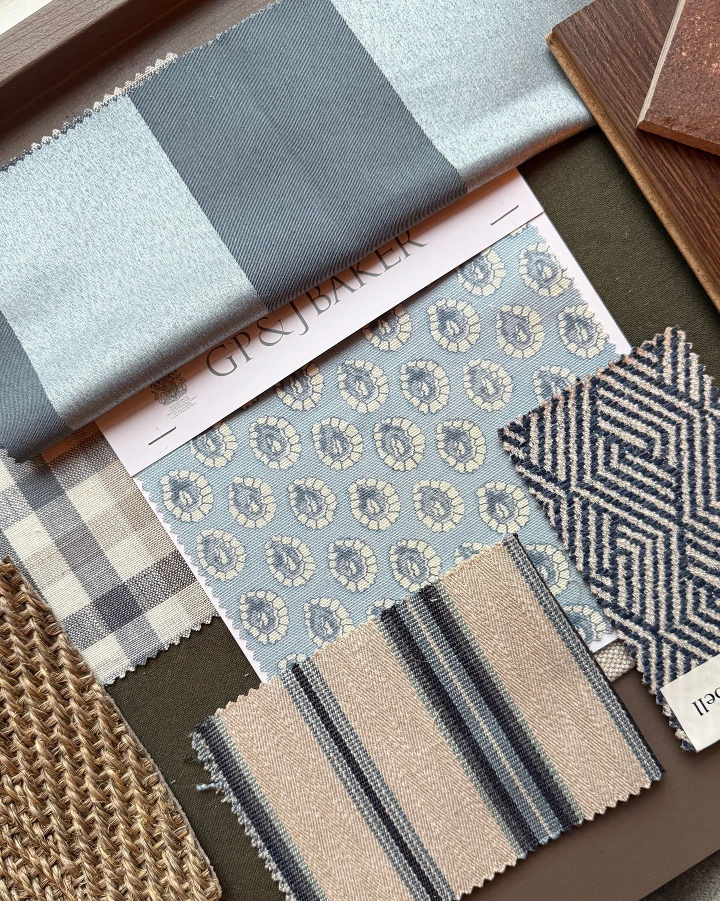 Early scheme studies ✨
I always find it fascinating when I come across early iterations of a scheme. Often, samples like these are helpful in shaping the direction of a  proposal, but ultimately left behind. 
And to us, that's absolutely as it should