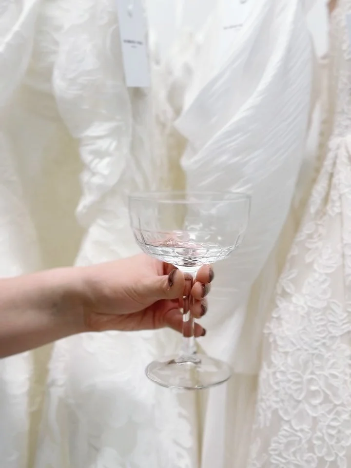 WE ARE OPEN 💌

Thank you for all the wonderful good luck messages we have received, we are truly grateful.

Here are a few little corners of our space.

#alwaysyoubridal