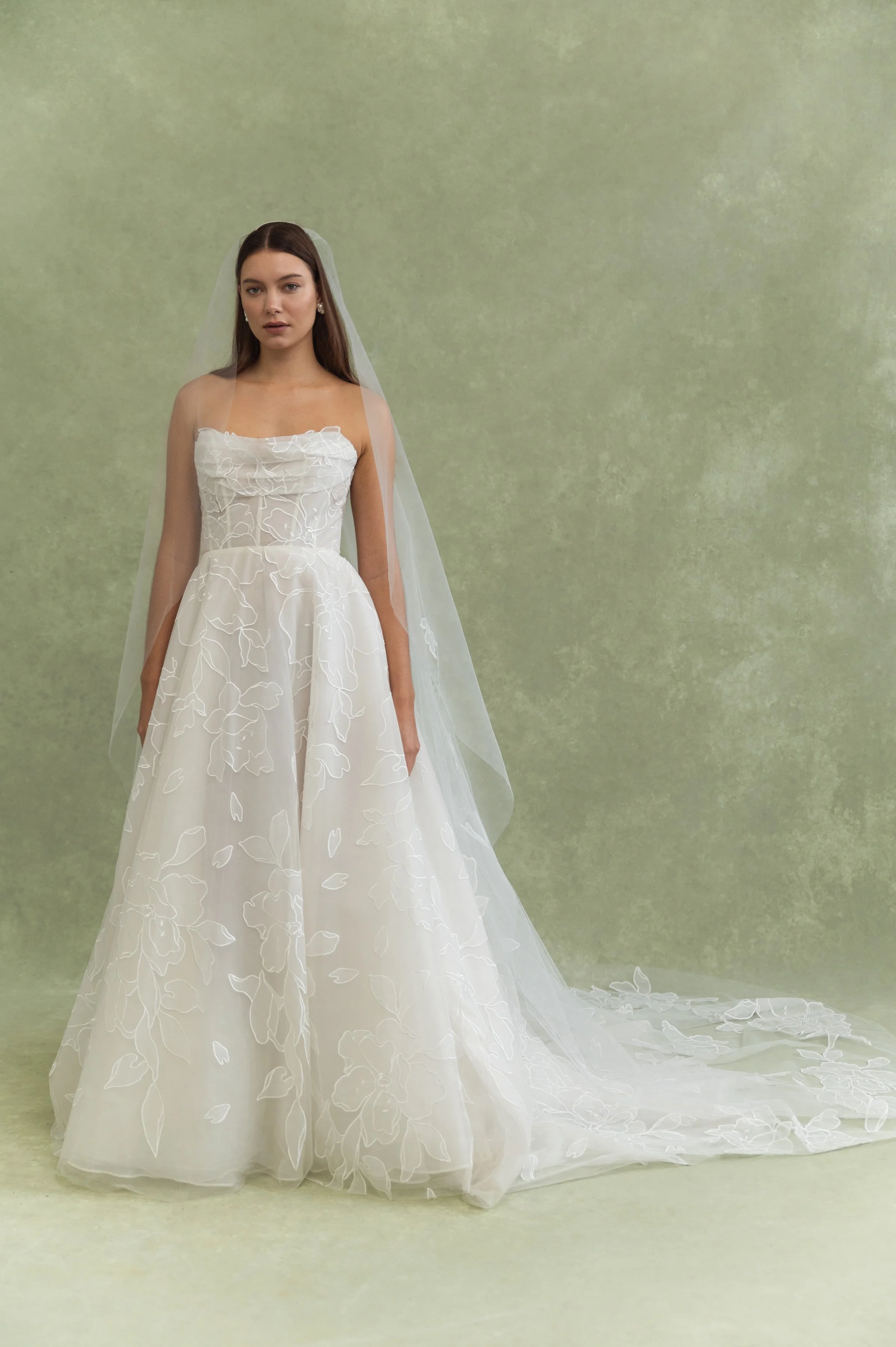 Lorelai_Veil_32382_Edited_2400x3600.jpg