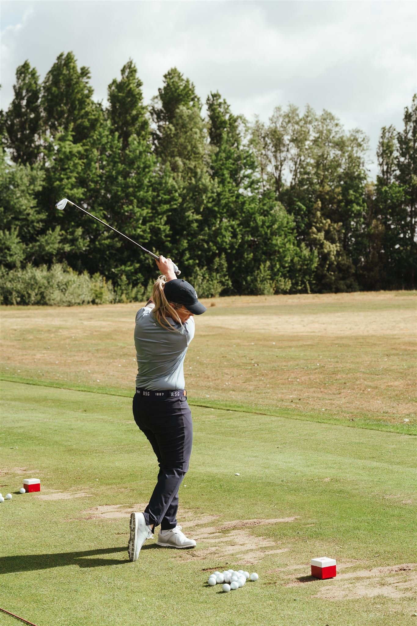 The Blue Pigeons - Scenics016_websize.jpg