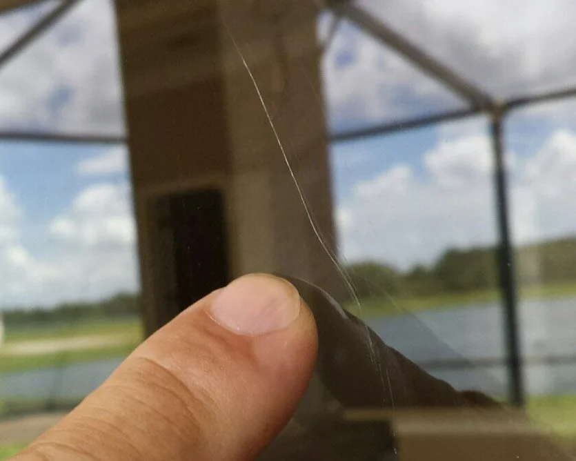 Land o' Lakes Florida scratched slider at eye level.