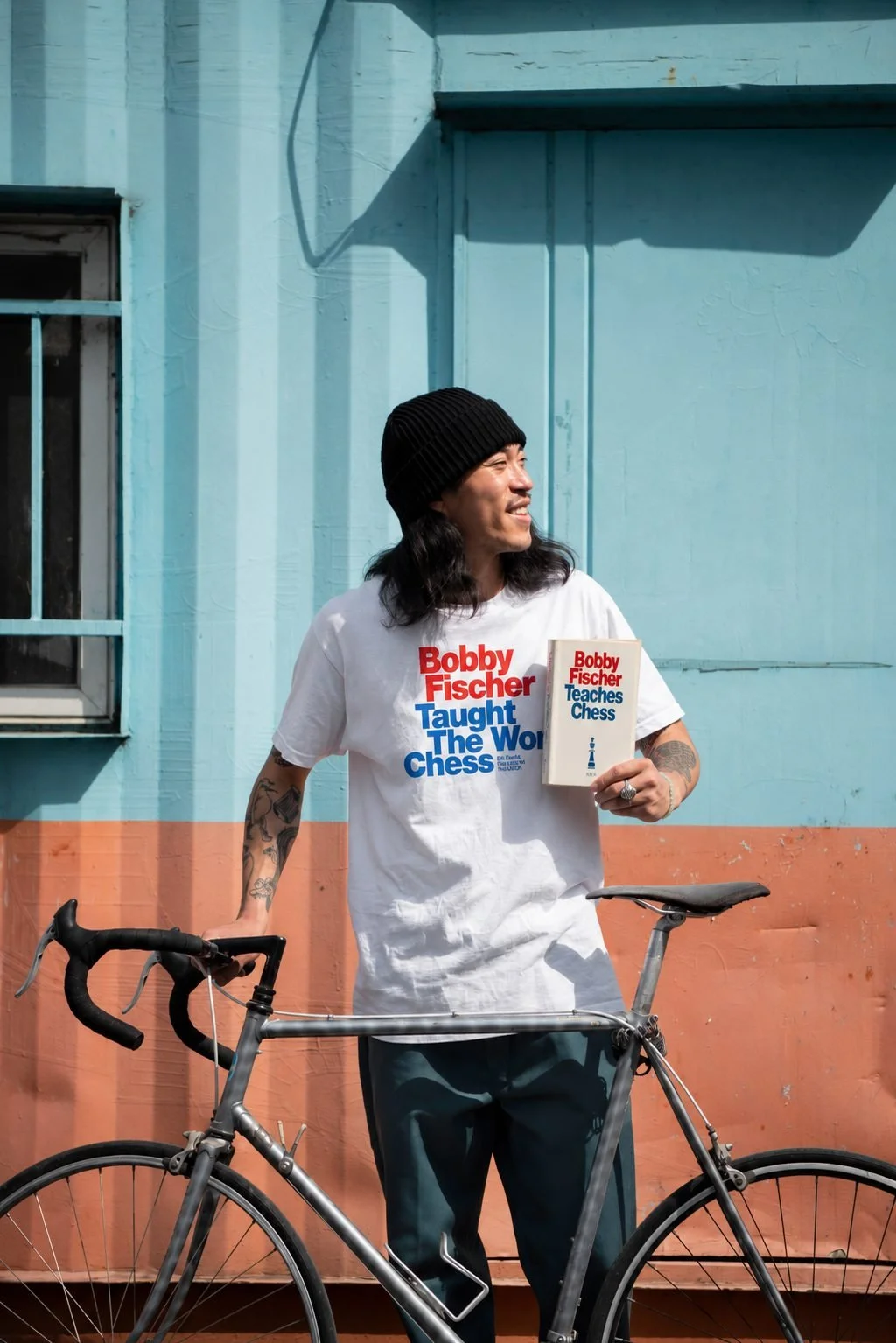 Bobby Teaches Chess - t-shirt