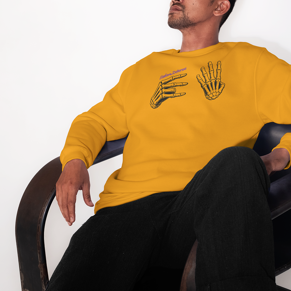 Sweatshirt_e4_Mockup_front.png
