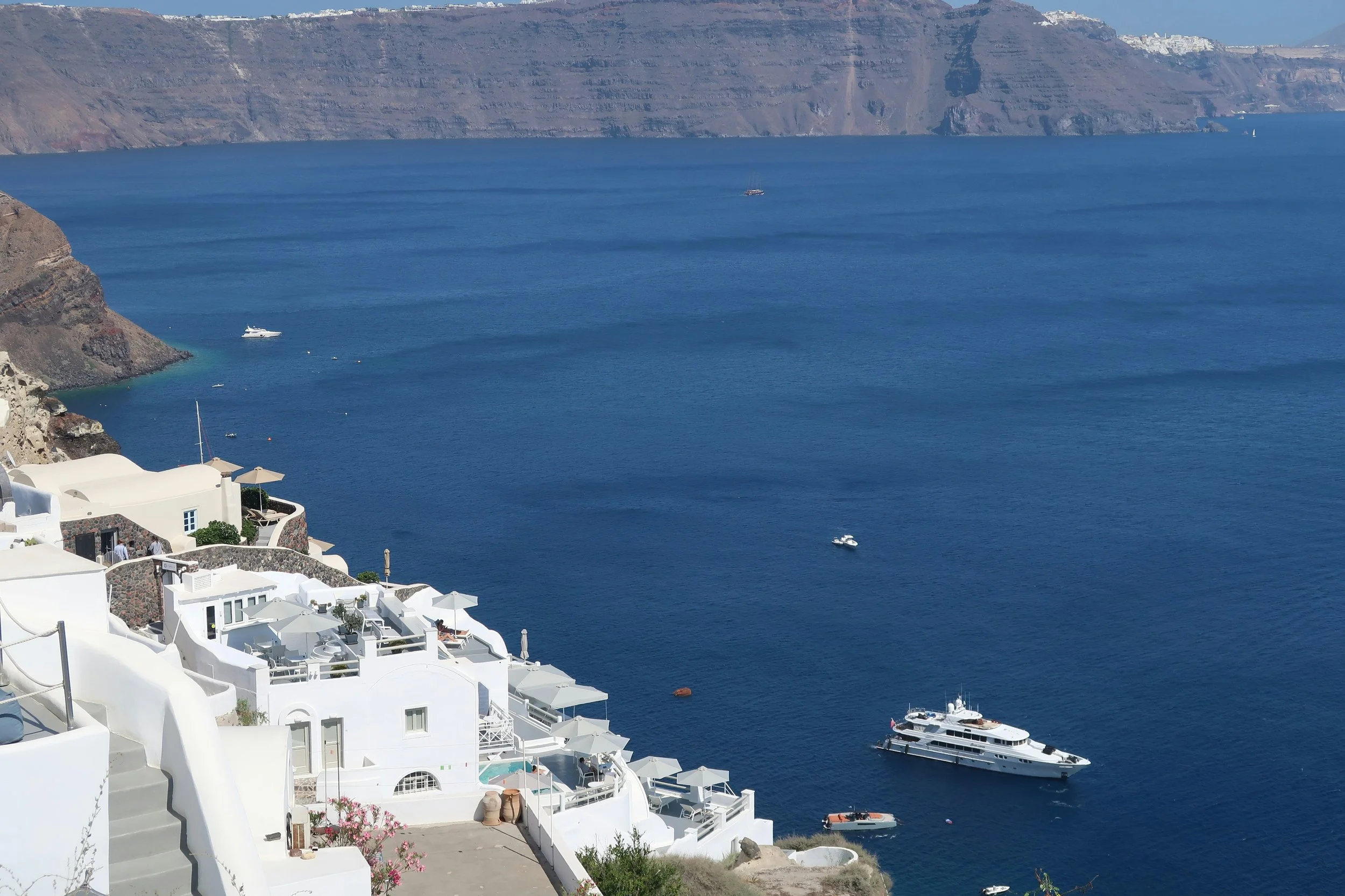 What Travel Agents Need To Know When Booking Private Jets For Clients