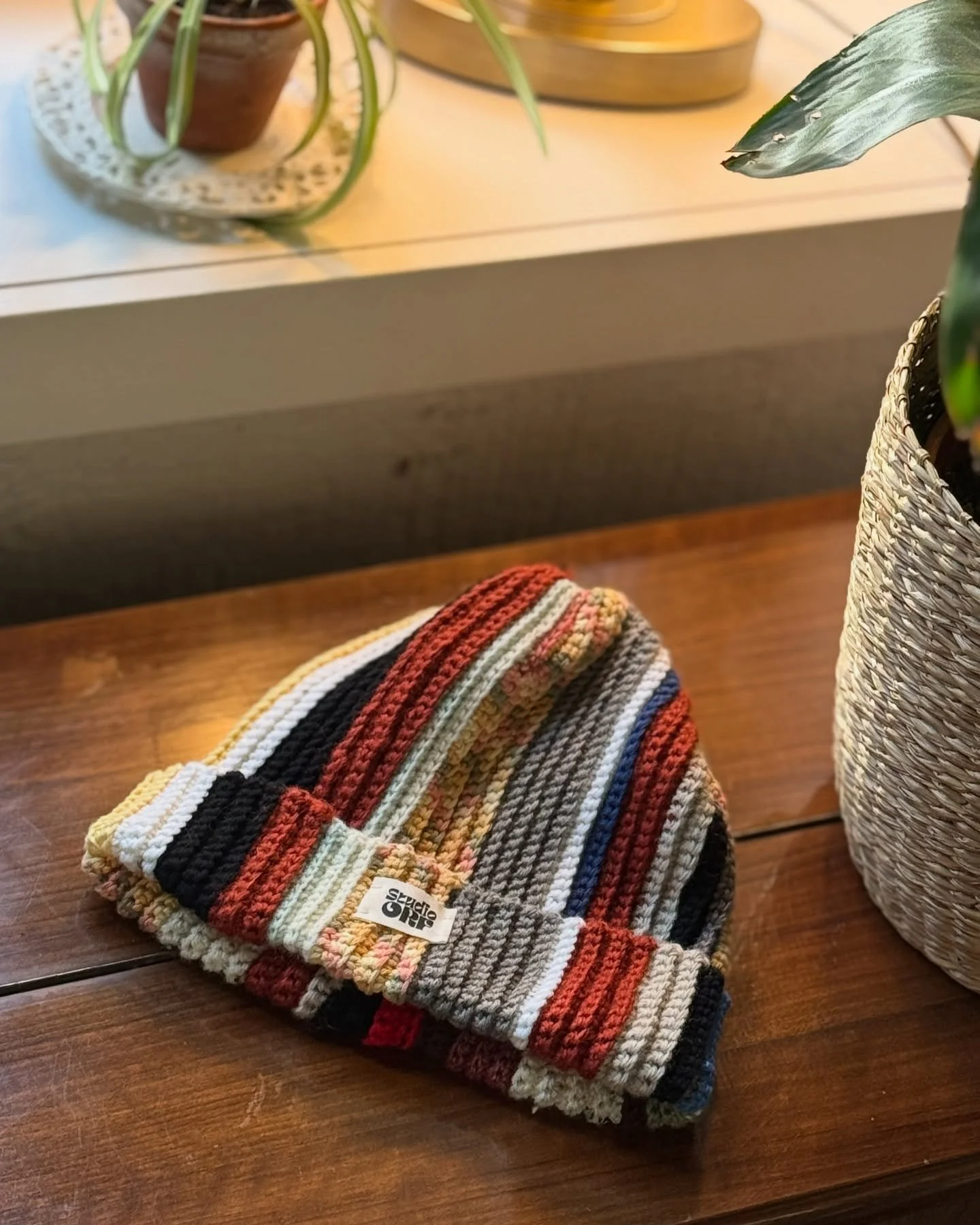 Herbst M&uuml;tze wie sie im Buche steht 🍁🍂 
Seid ihr eher Team gedeckte oder knallige Farben?