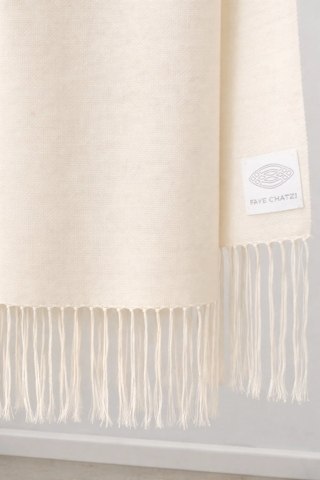 Cashmere Scarf in Cream detail .jpg