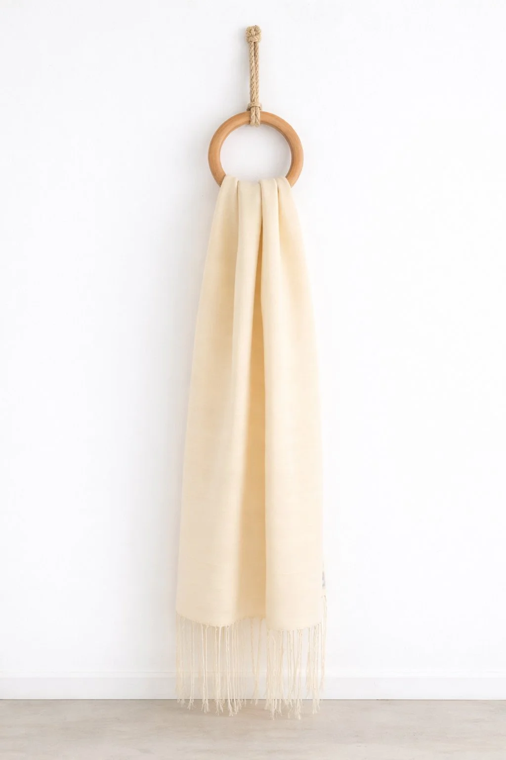 Cashmere Scarf in Cream.jpg
