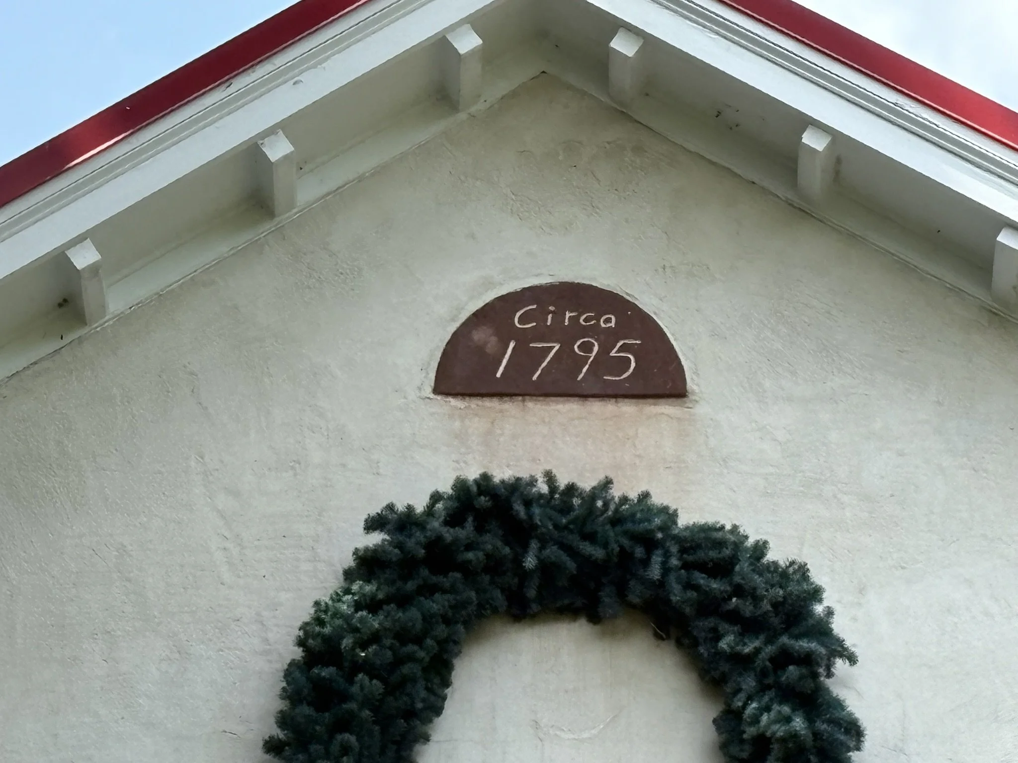 This sign dates the residence to circa 1795