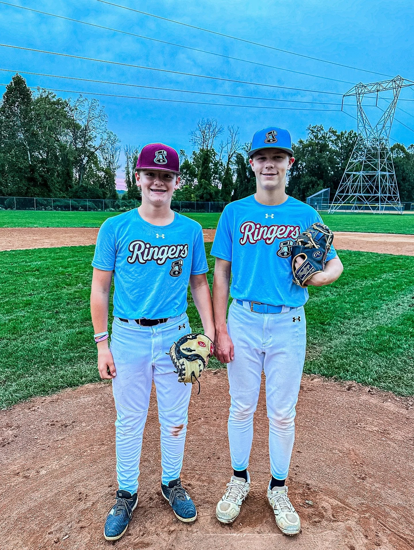 Combined No-No 👌

Congratulations to 14U Ringers Reid Forster and Remy Schuster on absolutely shoving and Andew Aichele catching this past Sunday!

#TrainToRing