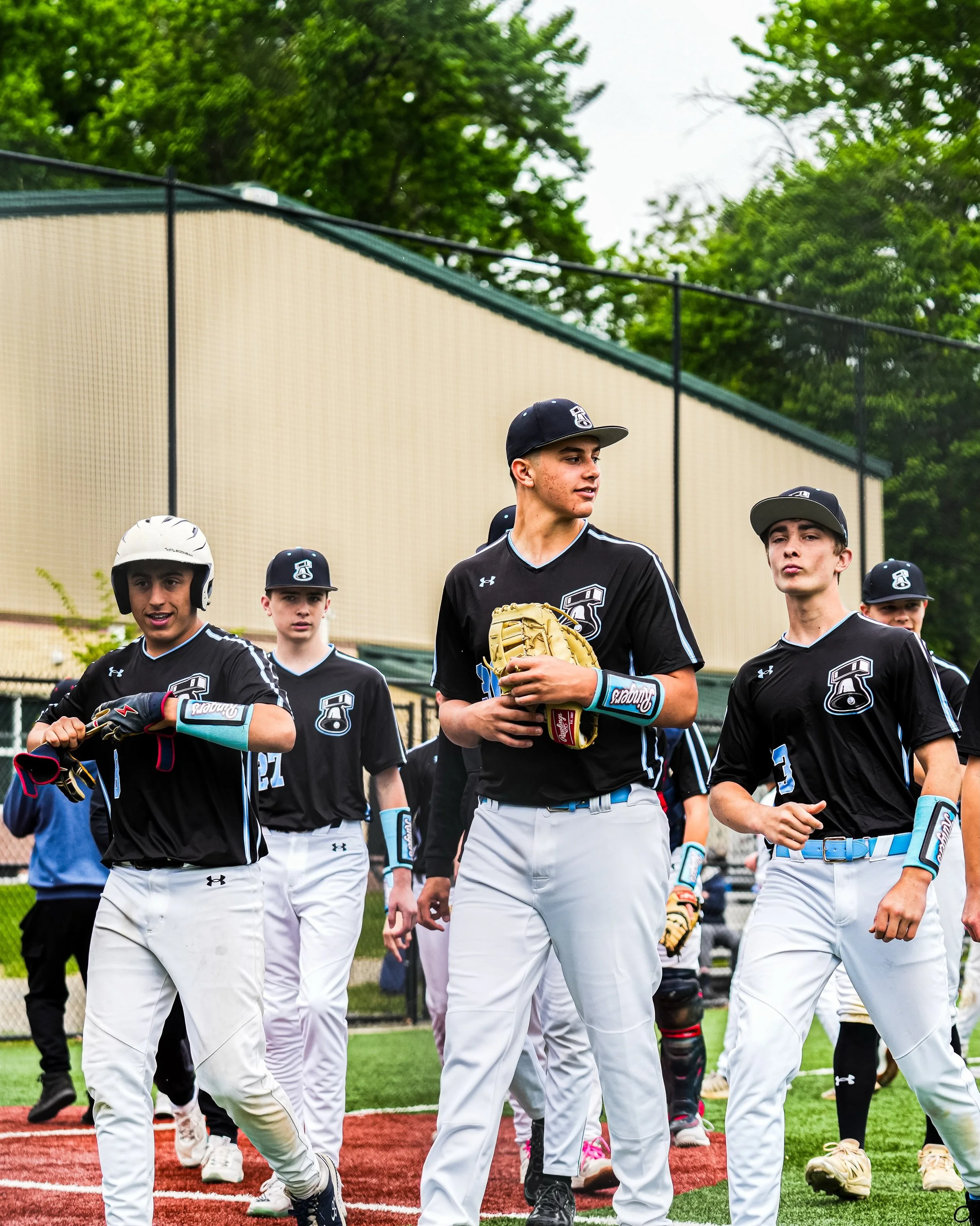 Once a Ringer, always a Ringer 👊

Less than 1 week before Fall Tryouts are underway. Take your shot to join the Bell Ringers family this fall!

Hit the link in our bio to register today 🍁
