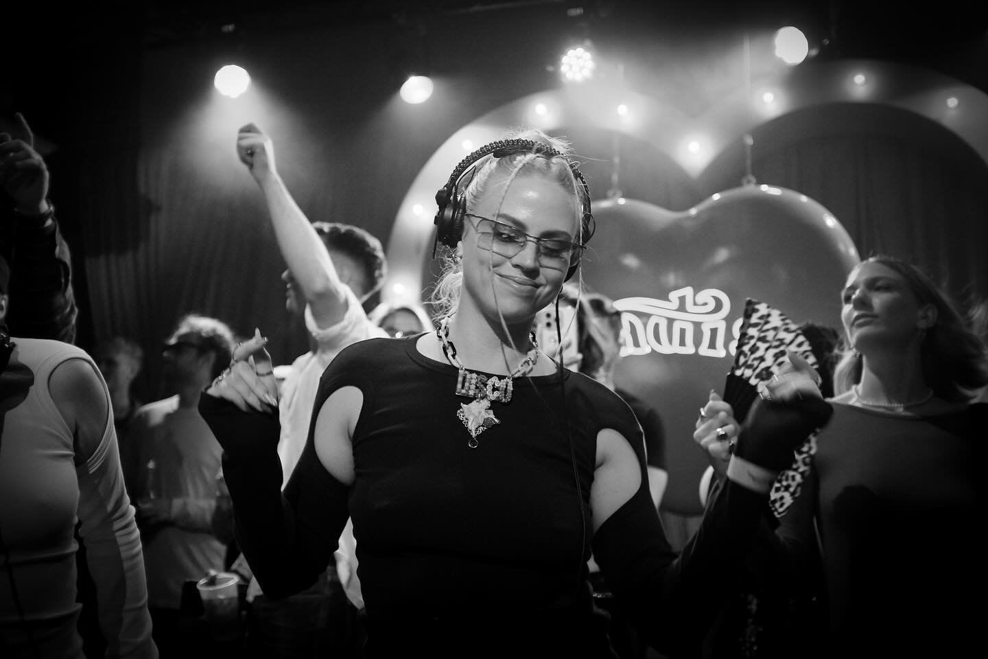 Just a little reminder that our set from @paradiscoparty_ is up on Soundcloud 💋 
Shoutout to @burnseyeview_ for the cute shots x