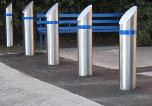 Bollards.jpg