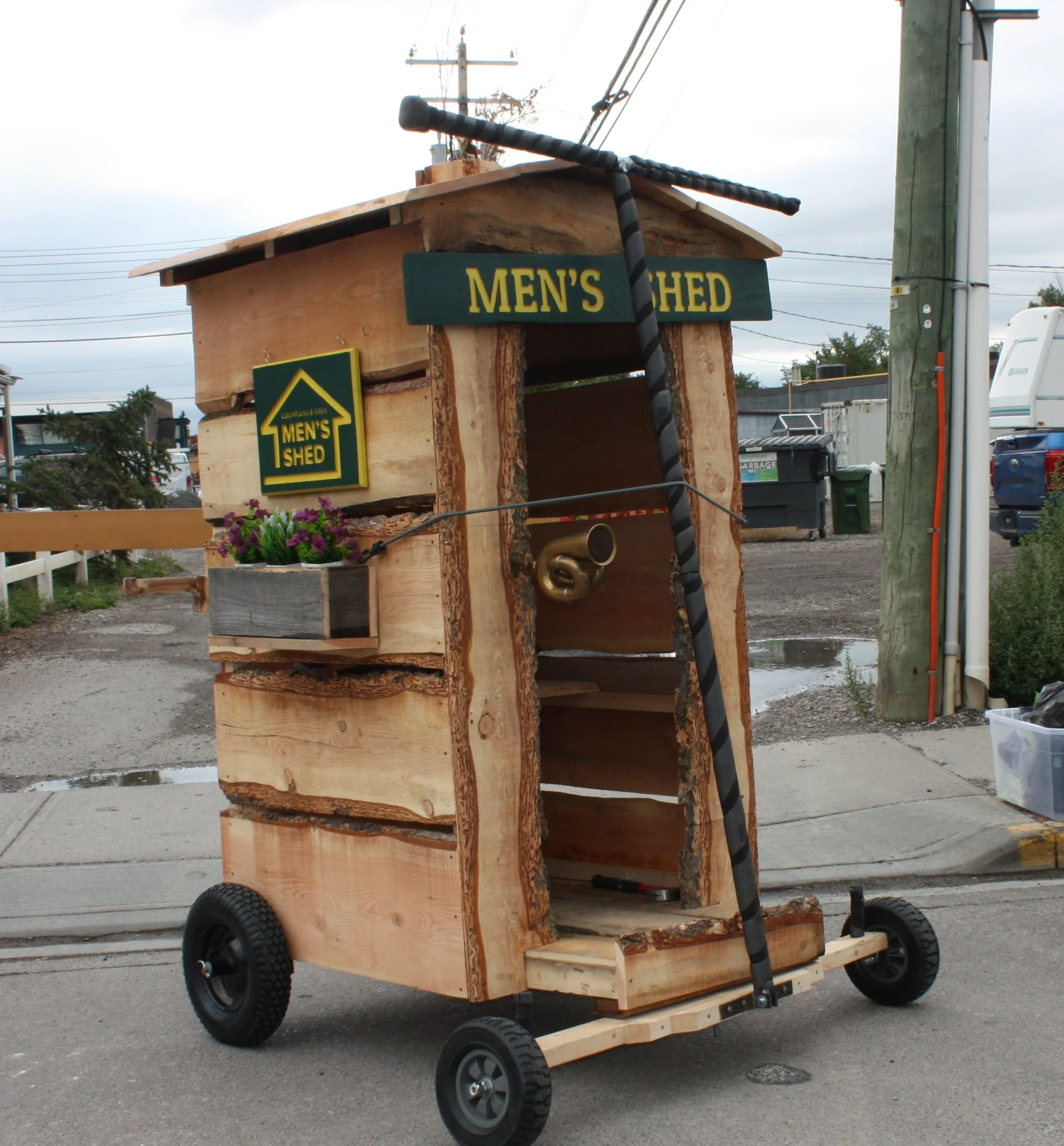 shed alone.JPG