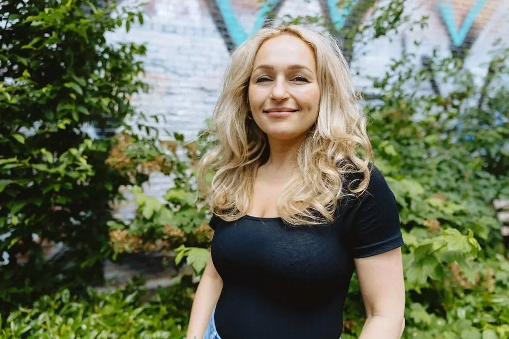 Aneta Besecker_Co-Founder, Sign N’ Seek