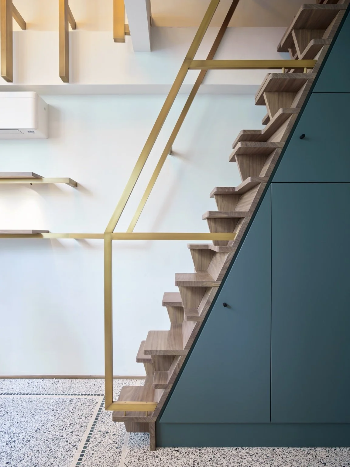 Boutique textures – raw surface detail in Sajfrt atelier