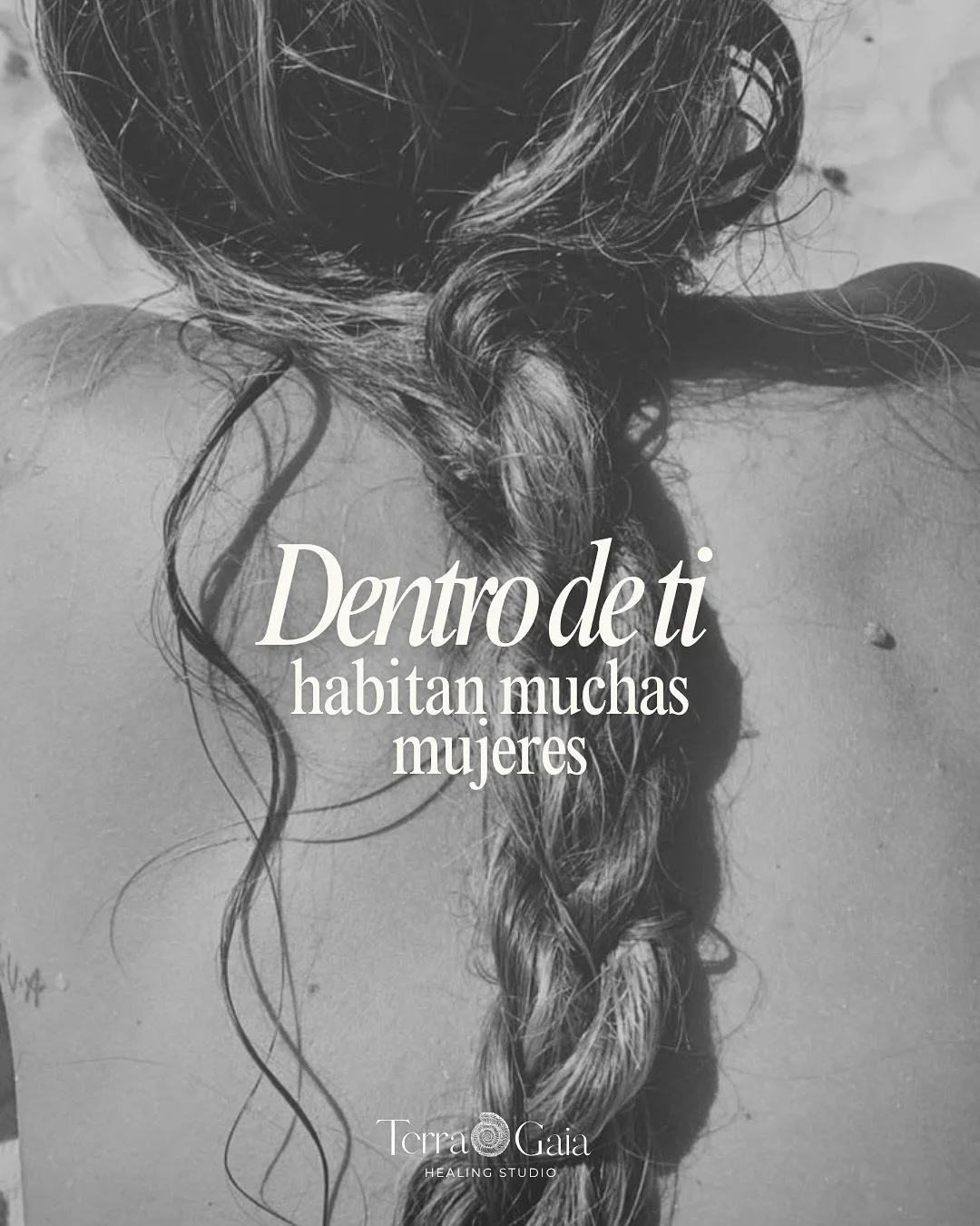 Cuando sanas a las mujeres que conviven en tu interior, transformas tus memorias, escuchas tu cuerpo emocional y despiertas la capacidad de habitarte desde el amor y la coherencia. 

En este viaje presencial de 7 meses que te proponemos las conocer&a