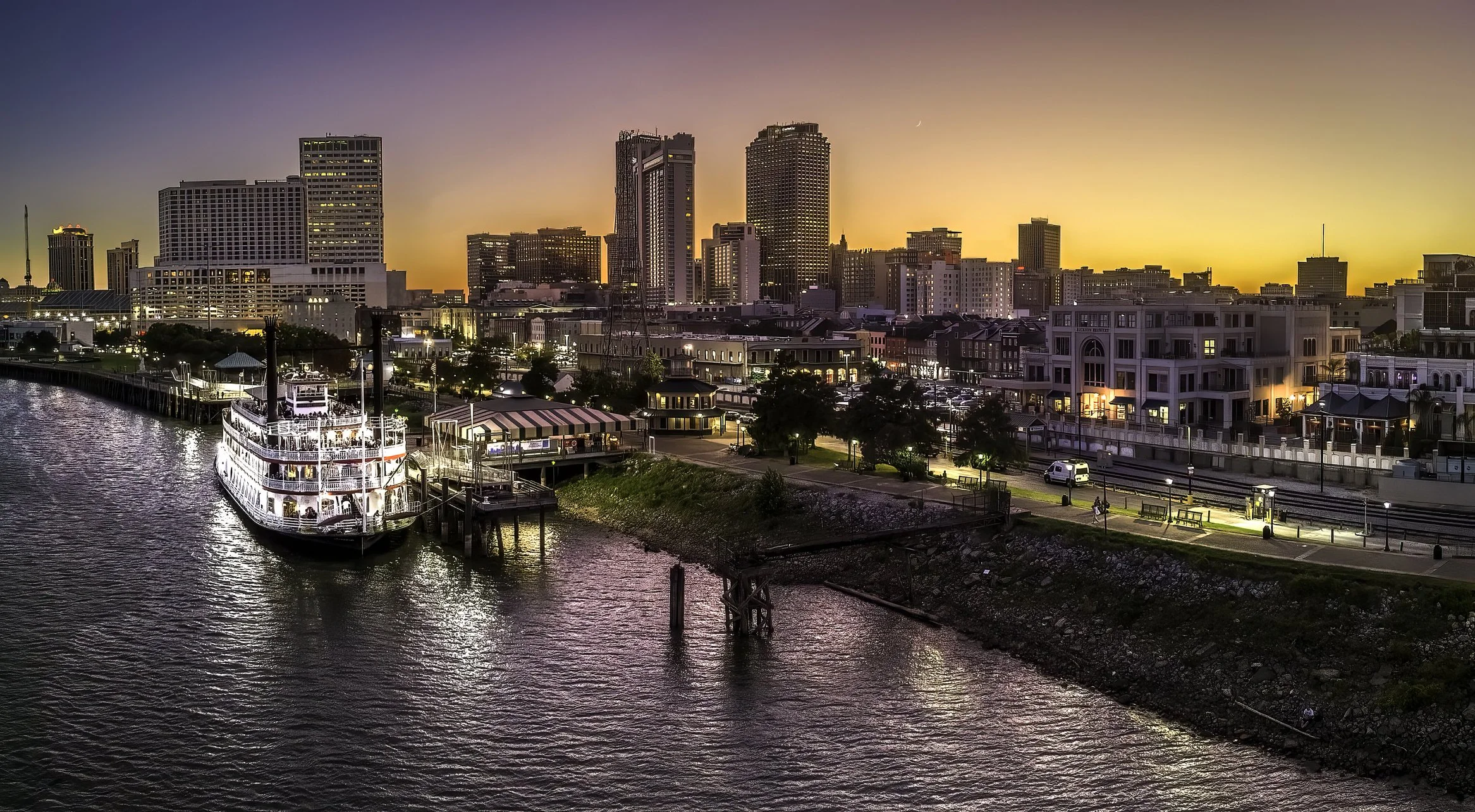 Skyline of New Orleans, Louisiana export hub