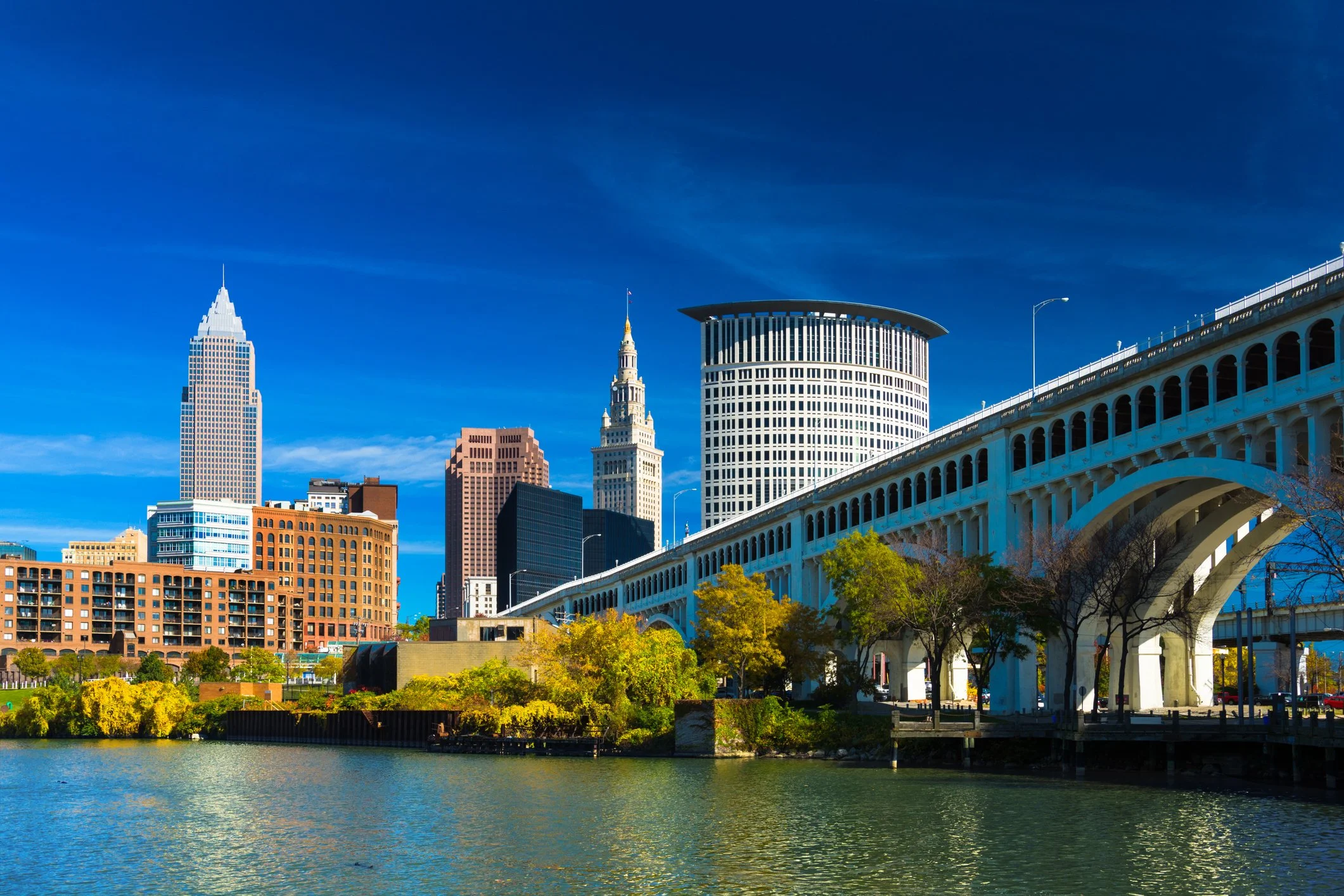 Skyline of Cleveland, Ohio, viewed from the Cuyahoga River