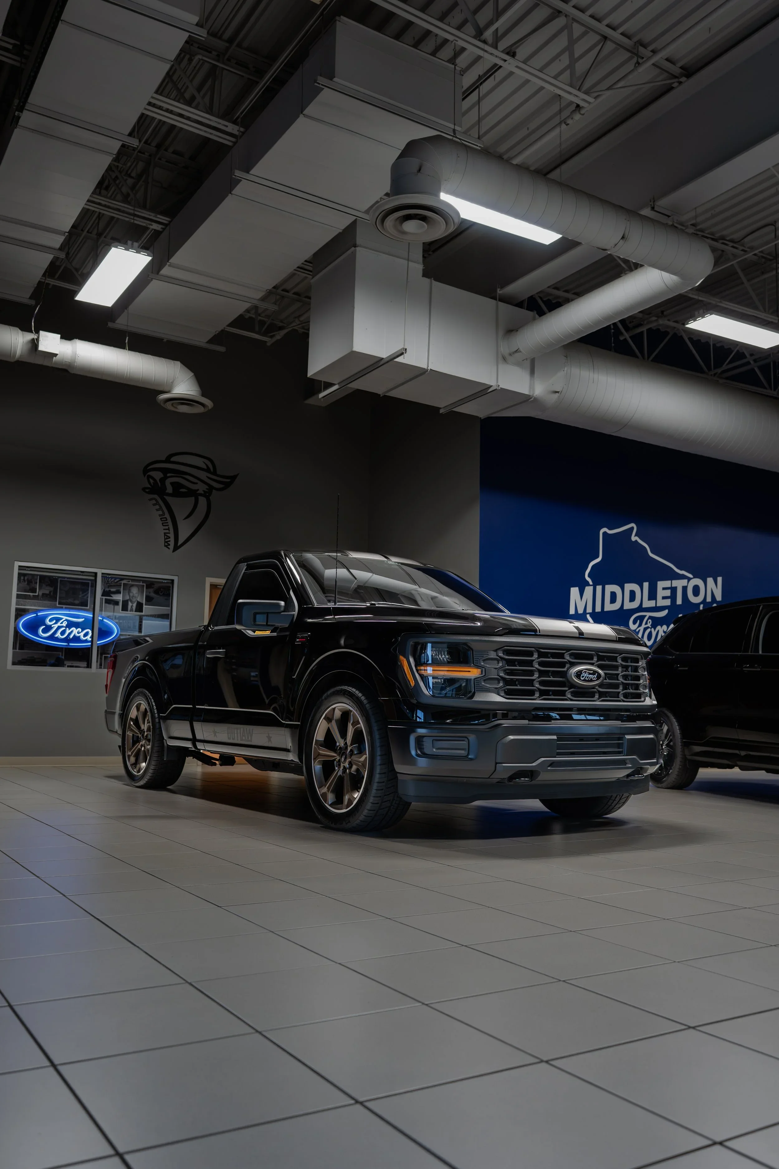 2025 F-150 Outlaw Agate Black