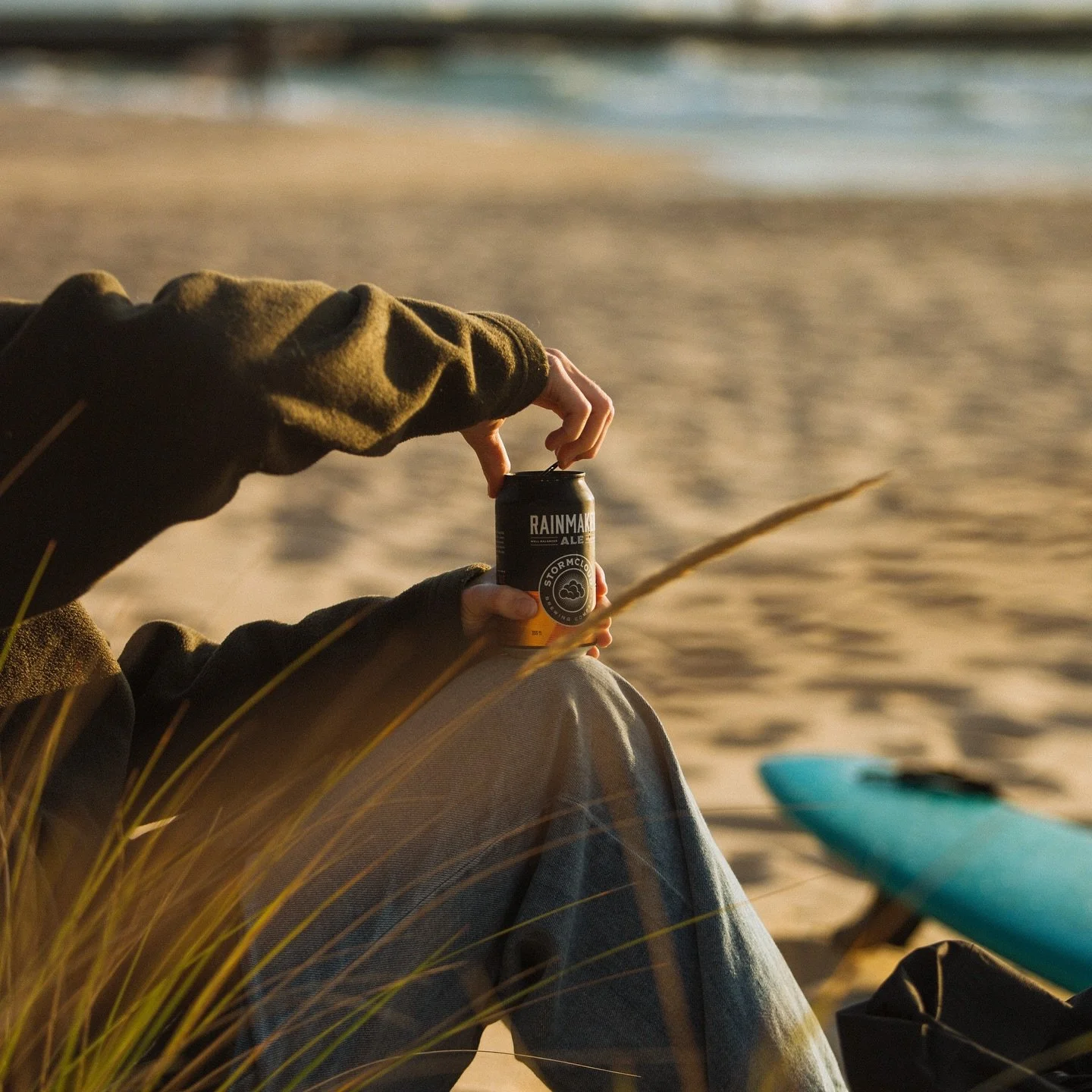 This one&rsquo;s for the folks still drinking outdoors. Beach beer season doesn&rsquo;t stop until you do. Cheers to you.