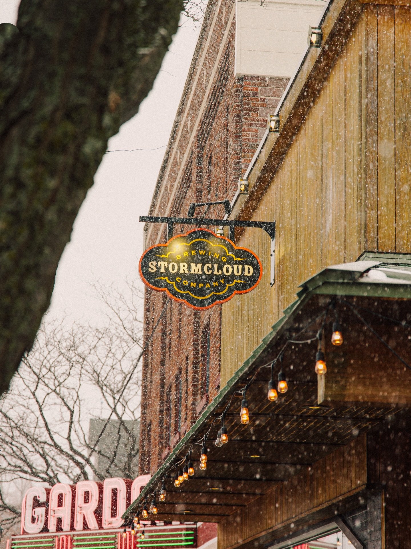 Happy Thanksgiving, folks! Thanks for making this possible.

Pub&rsquo;s closed today. We open back tomorrow up tomorrow at 11:30am. 

Cheers to you!