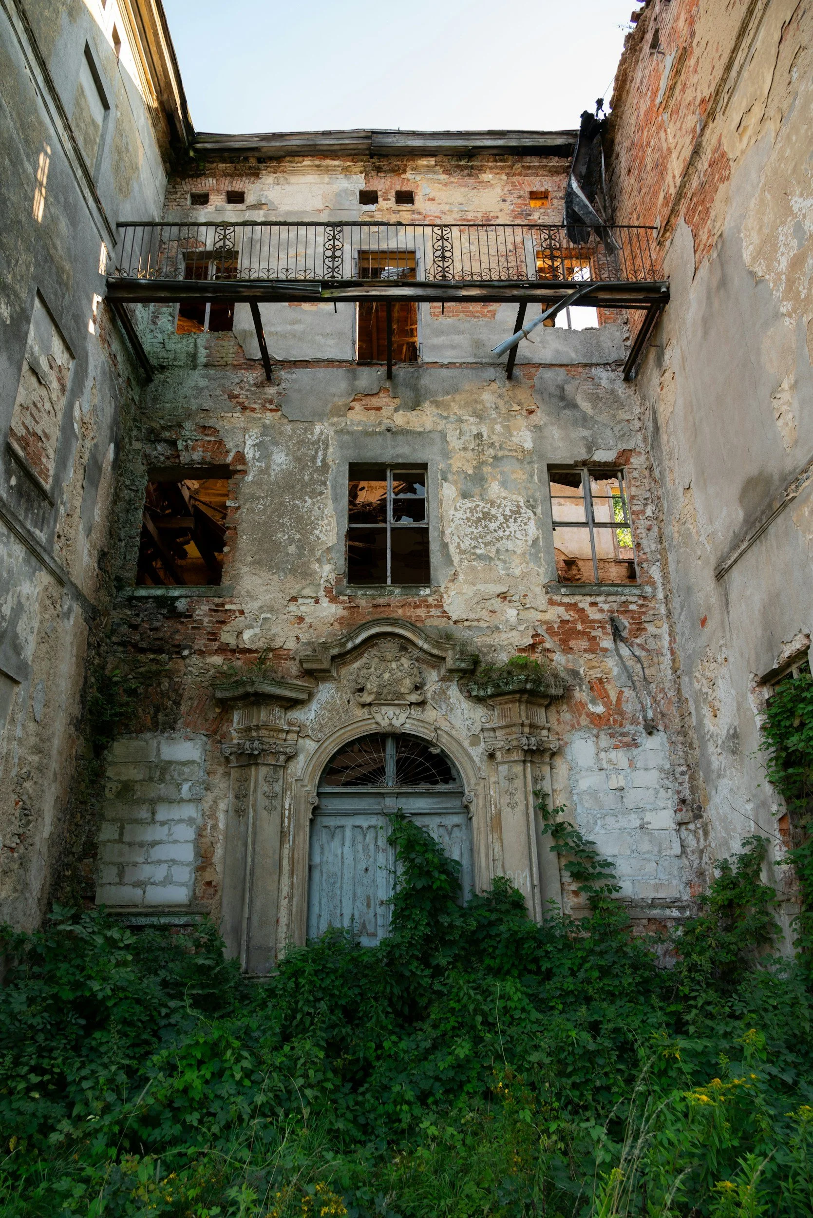 From Neglected to Noteworthy: How to Spot and Revive Properties Others Overlook