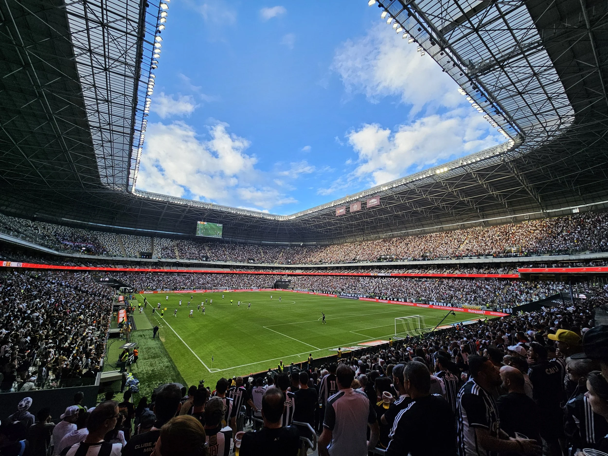 Atlético-MG x Santos: Galo sem Cuello e com seis desfalques recebe o Peixe na Arena MRV