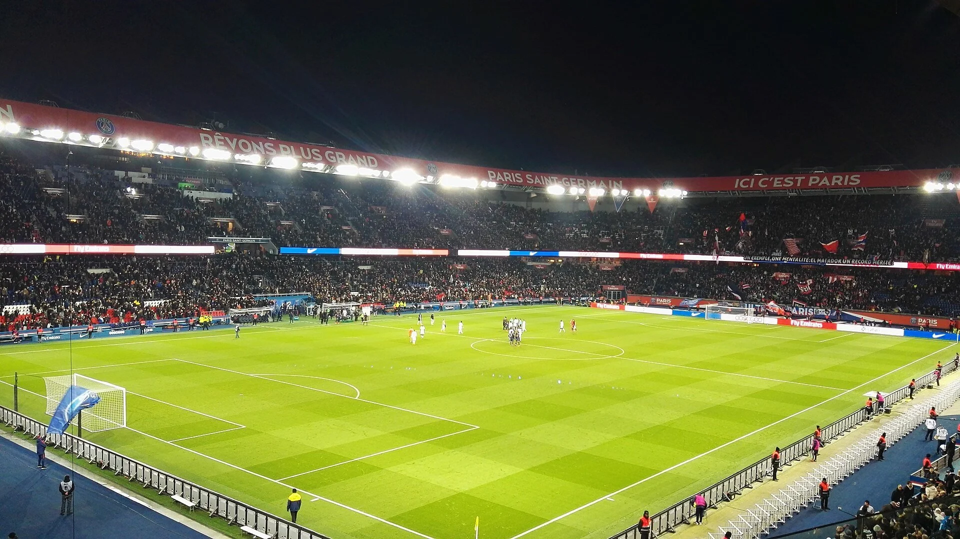 PSG x Le Mans: Lucas Beraldo abre de pênalti, Kvaratskhelia e Akliouche decidem e Paris vence por 3 a 1 no Parc des Princes
