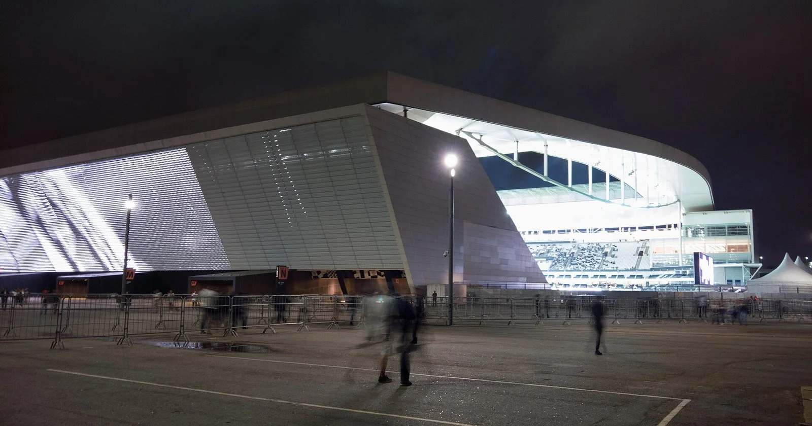 Corinthians e Caixa: clube suspende pagamento da dívida da Arena e se livra da retenção da bilheteria