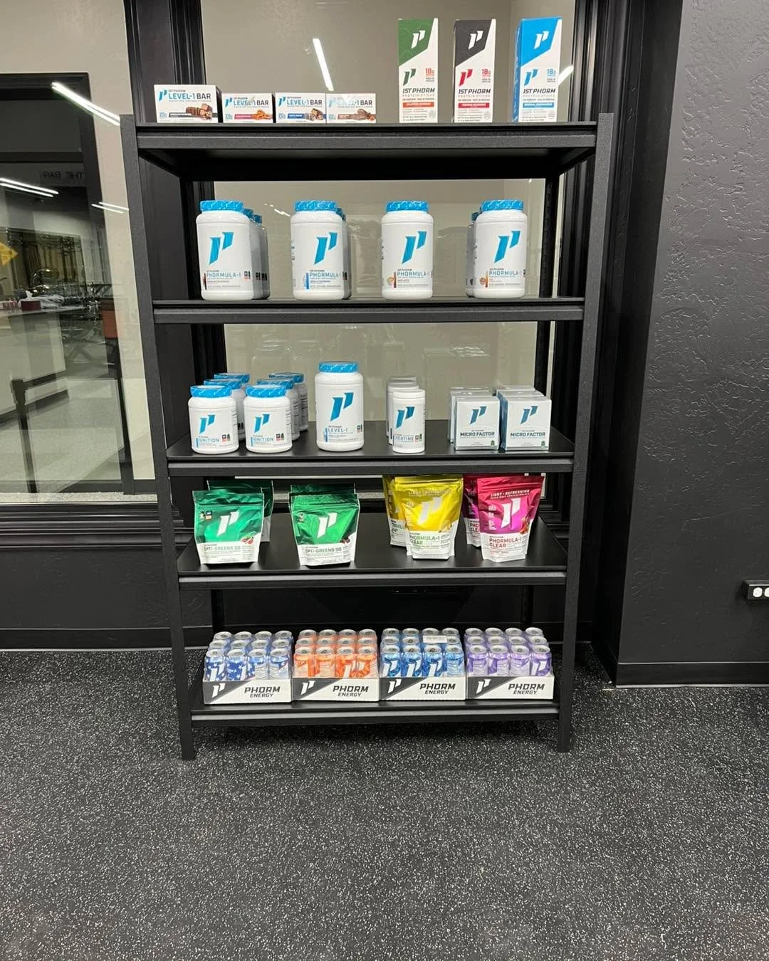🚨🚨EXCITING NEWS🚨🚨 

We are now carrying 1st Phorm products at The Bar! Conveniently grab your top of the line supplements at your local gym! 

Come in and grab a daily stack of Micro factor and Opti Greens and we&rsquo;ll give you $15 off!

We wi