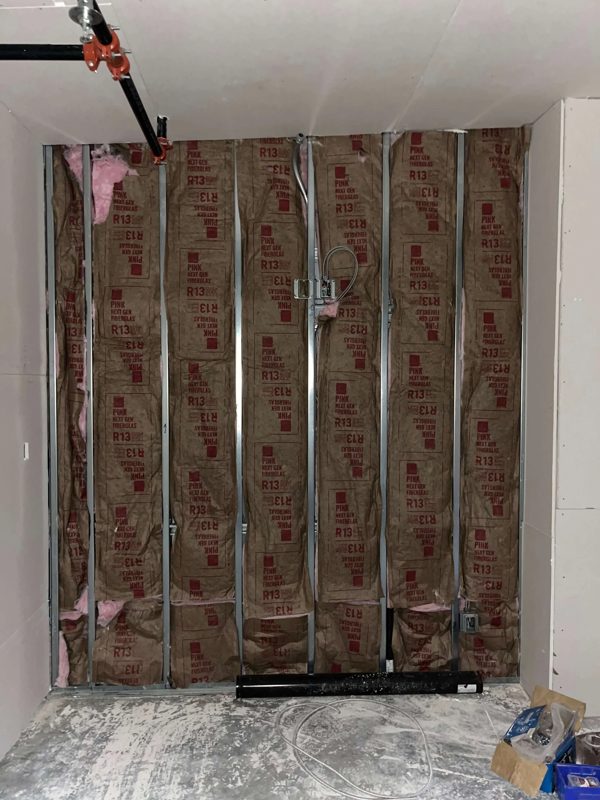 DCM-drywall-and-construction-ceiling-grid-metal-studs_4173.jpeg