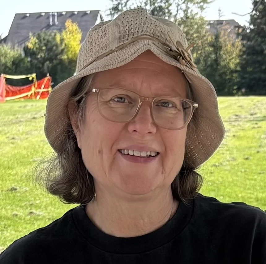 Headshot of BETTY DE GROOT, ecoCaledon co-secretary, smiling 