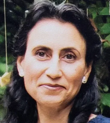 Headshot of MOJGAN SCHMALENBERG, ecoCaledon director