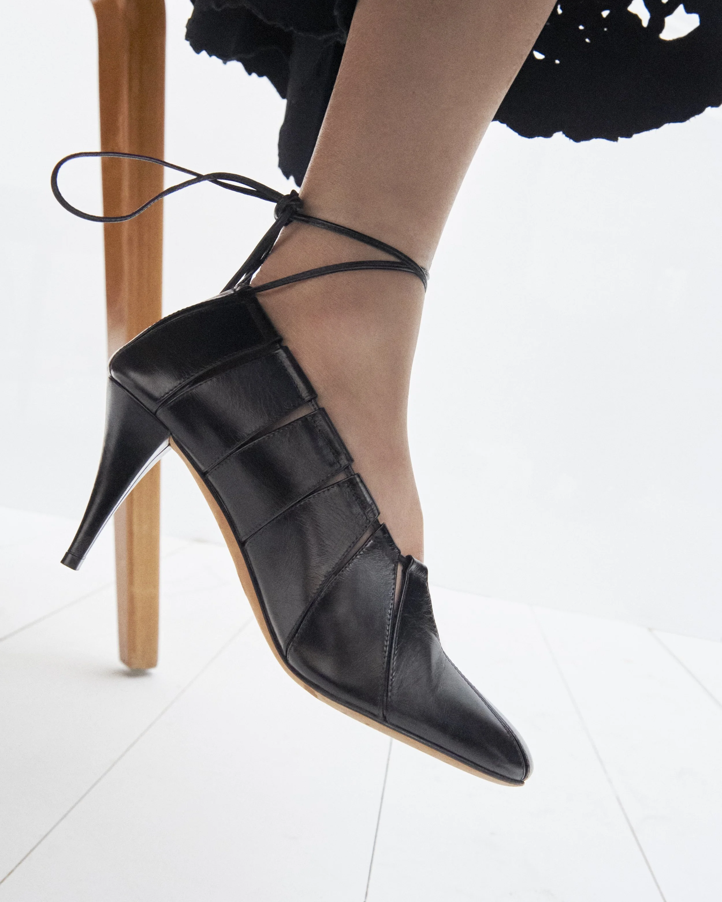 250108_TE_Proenza_Schouler_PF_14_1250_RVB.jpg