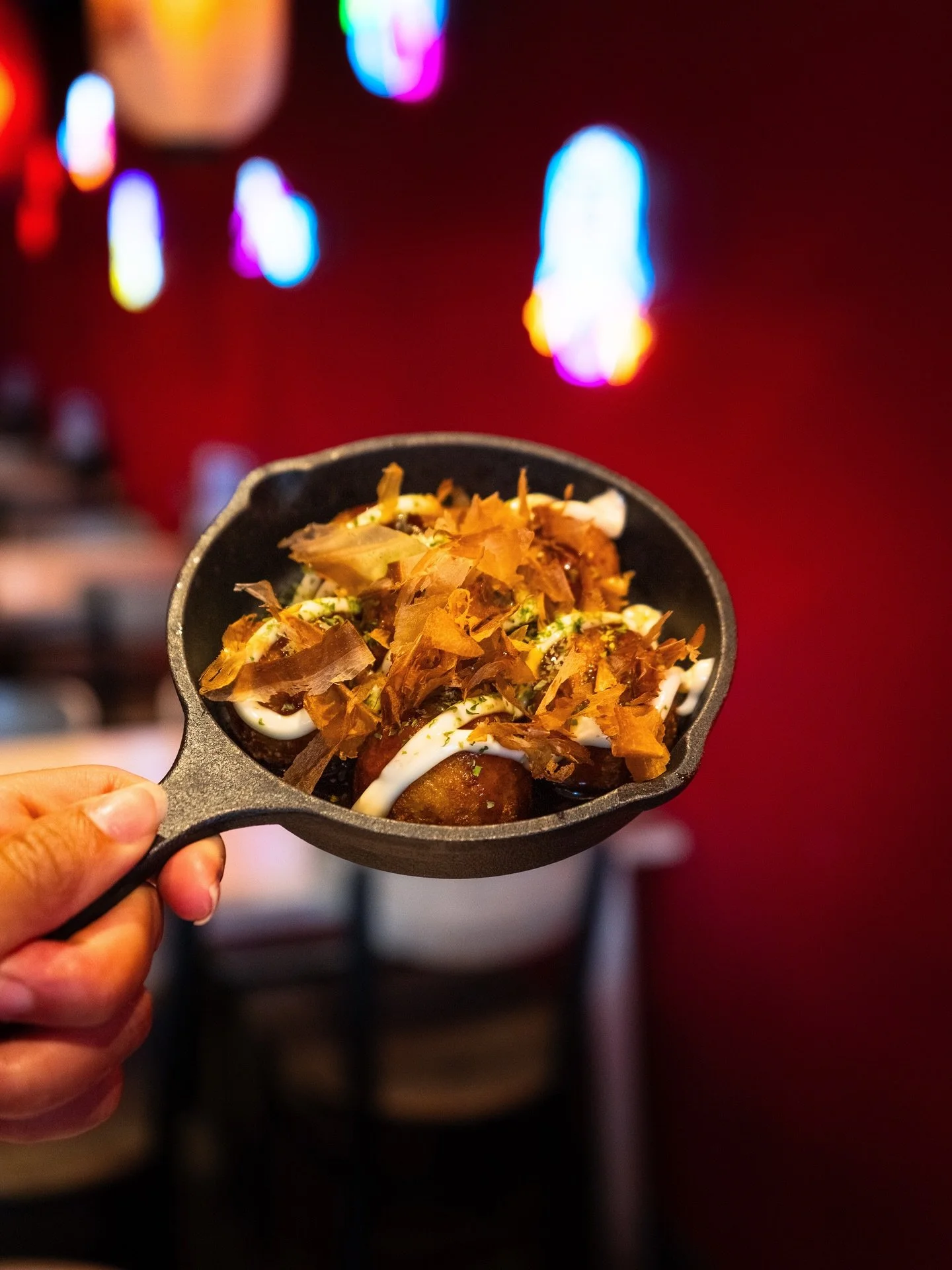 ✨Golden, crispy on the outside, soft and savory on the inside! Our takoyaki is comfort in every bite. Topped with bonito flakes that dance just for you🍢🔥

#IzakayaVibes #TakoyakiLove #ColumbusEats #IzakayaRyu #JapaneseStreetFood