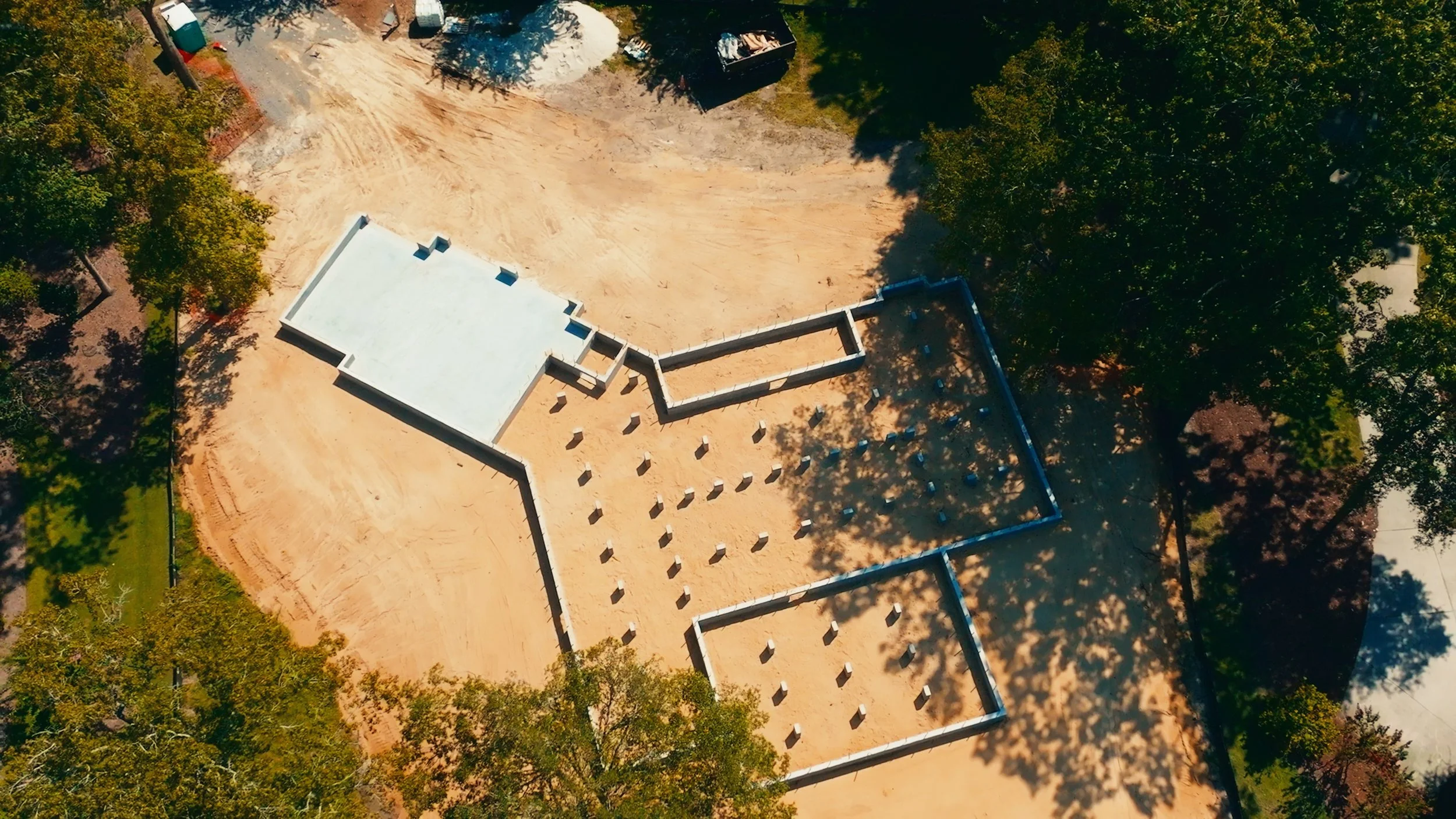 Before You Buy the Lot: 8 Things to Consider When Building a Custom Home in Charleston