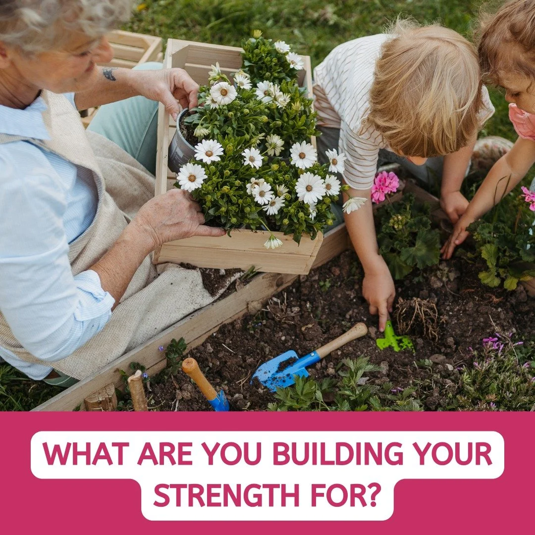 #Midlifewomen - It's time to drop the shrinkage mindset and focus on strength. Enough of making ourselves smaller - let's work on making ourselves #STRONG! 

Building muscle is the single best thing you can do for your: 
❤️ Bones
❤️ Metabolism
❤️ Bra