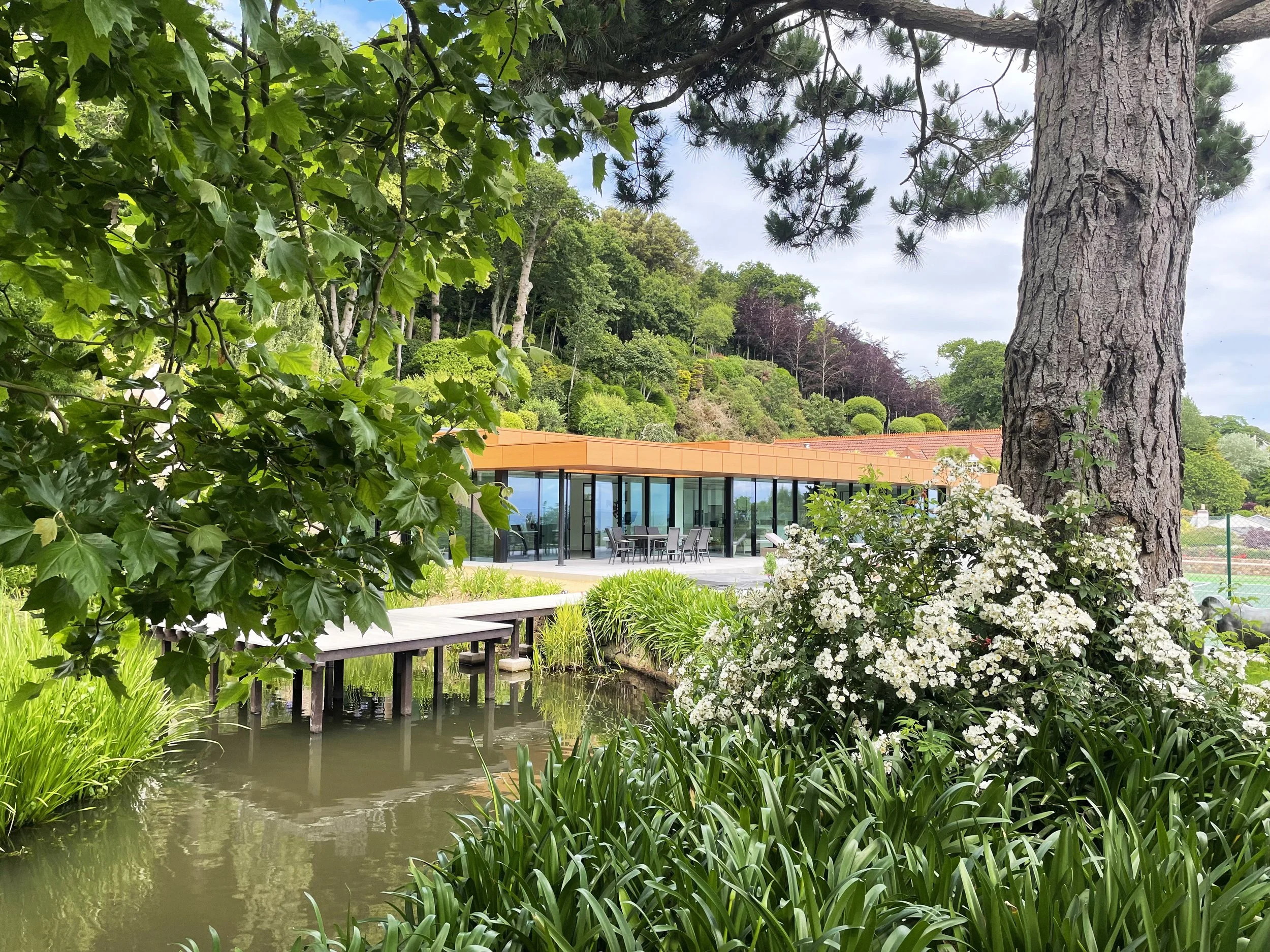  Tennis Pavilion 
  GOURAY // RECREATION 