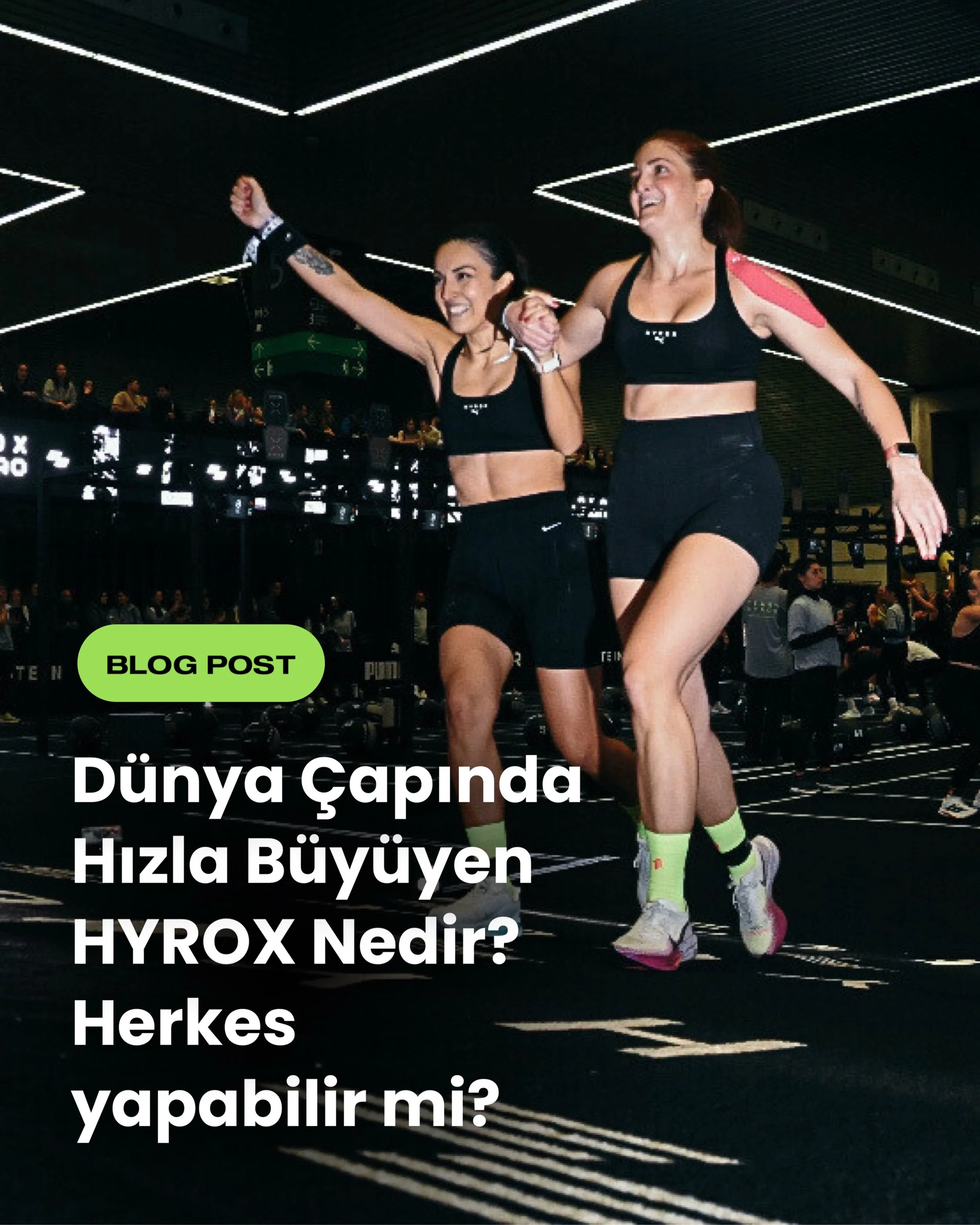 8 km koşu, 8 fonksiyonel istasyon ve yarışın bir noktasında &ldquo;Biz bunu neden yapıyoruz?&rdquo; diye d&uuml;ş&uuml;nmek i&ccedil;in bolca zaman&hellip; 😅

Peki d&uuml;nyada hızla b&uuml;y&uuml;yen HYROX tam olarak nedir? Herkes katılabilir mi? Y