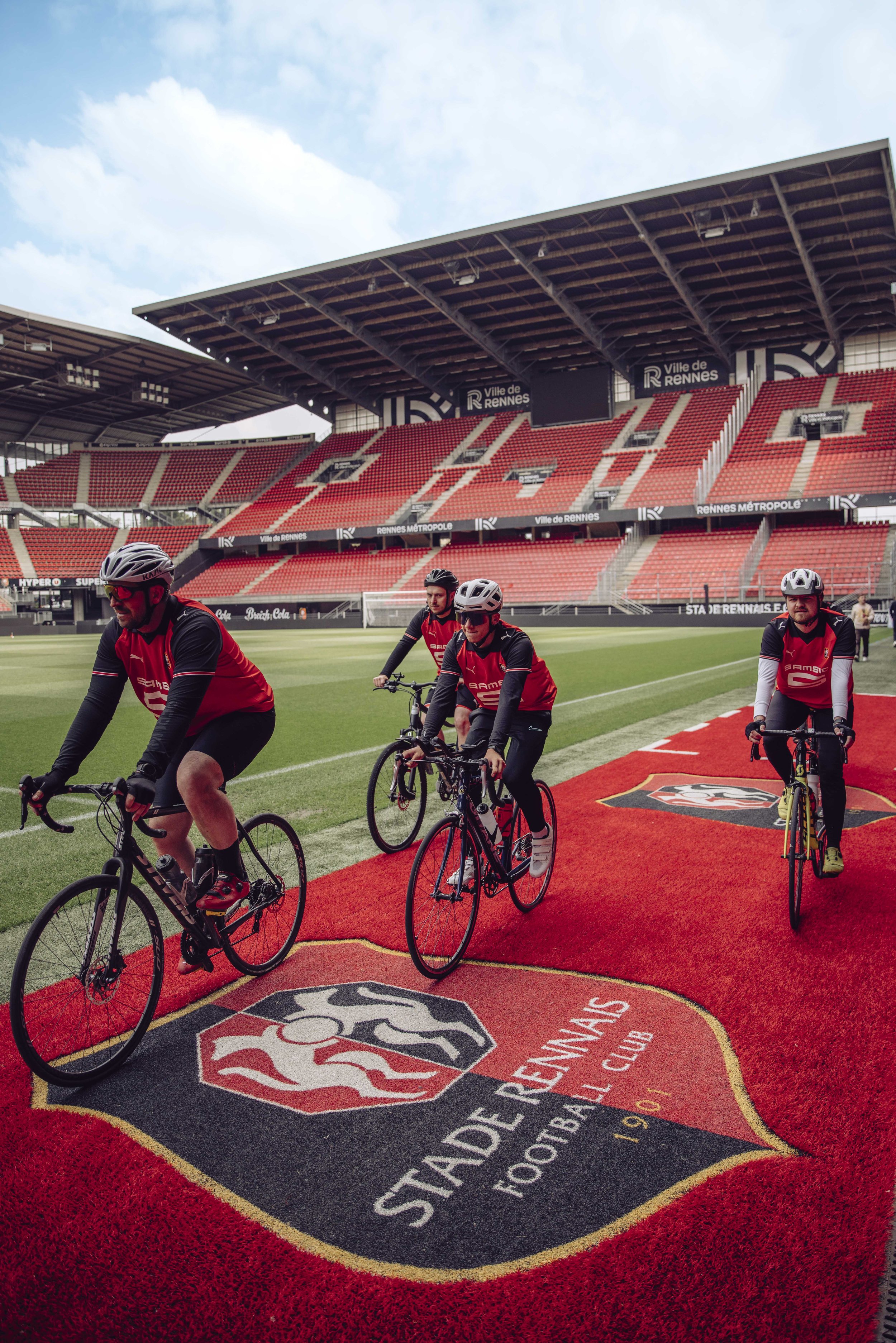 REVEAL SRFC HOME 25 ACTIVATION WEB-103.jpg