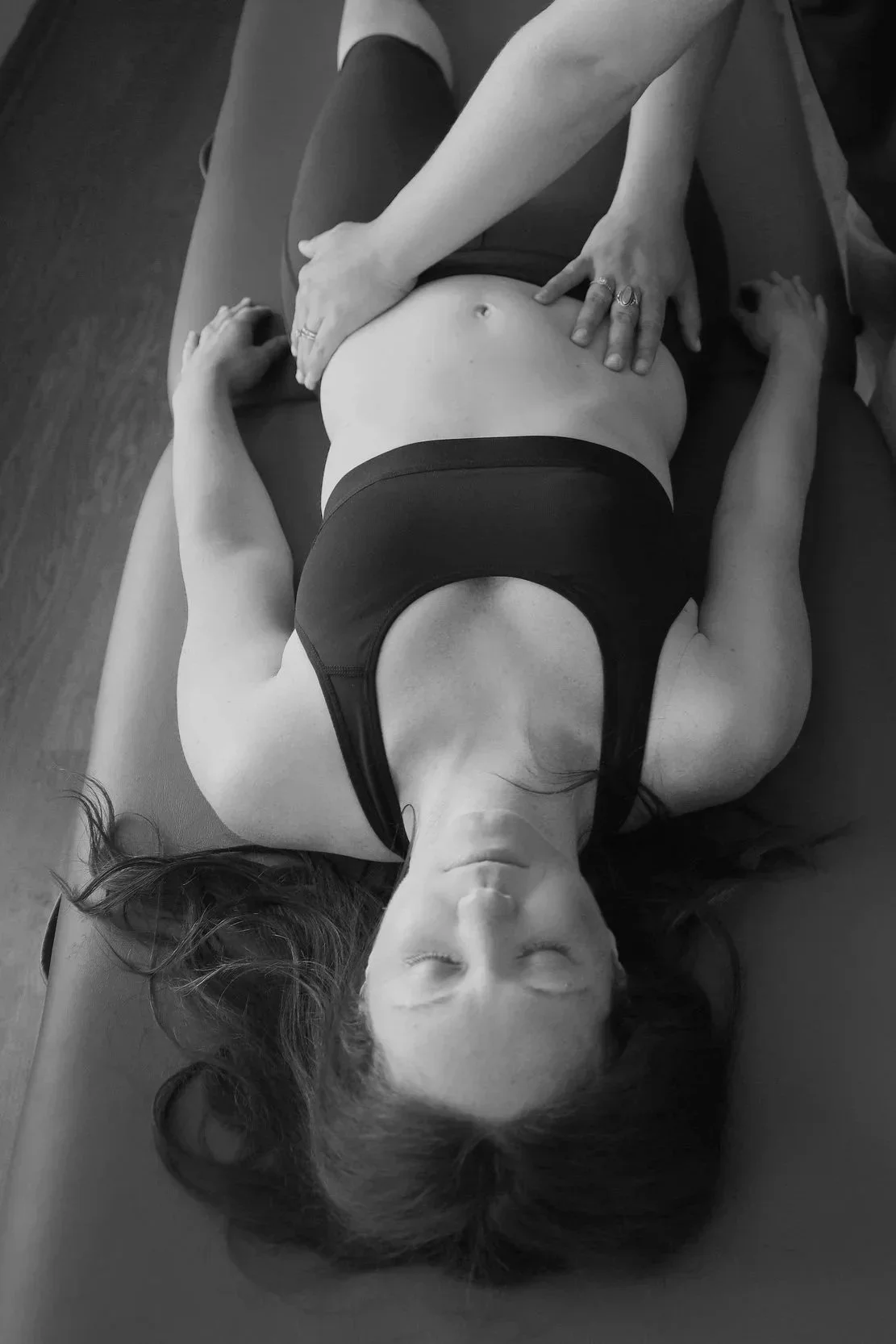 myofascial release techniques for low back pain, spine alignment, pain relief, scoliosis, pelvic and si joint pain.